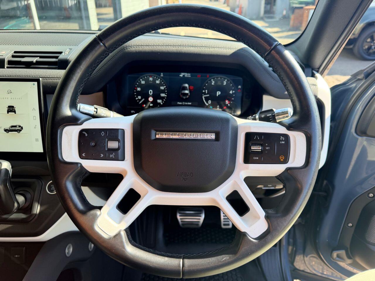 Land Rover Defender view 16