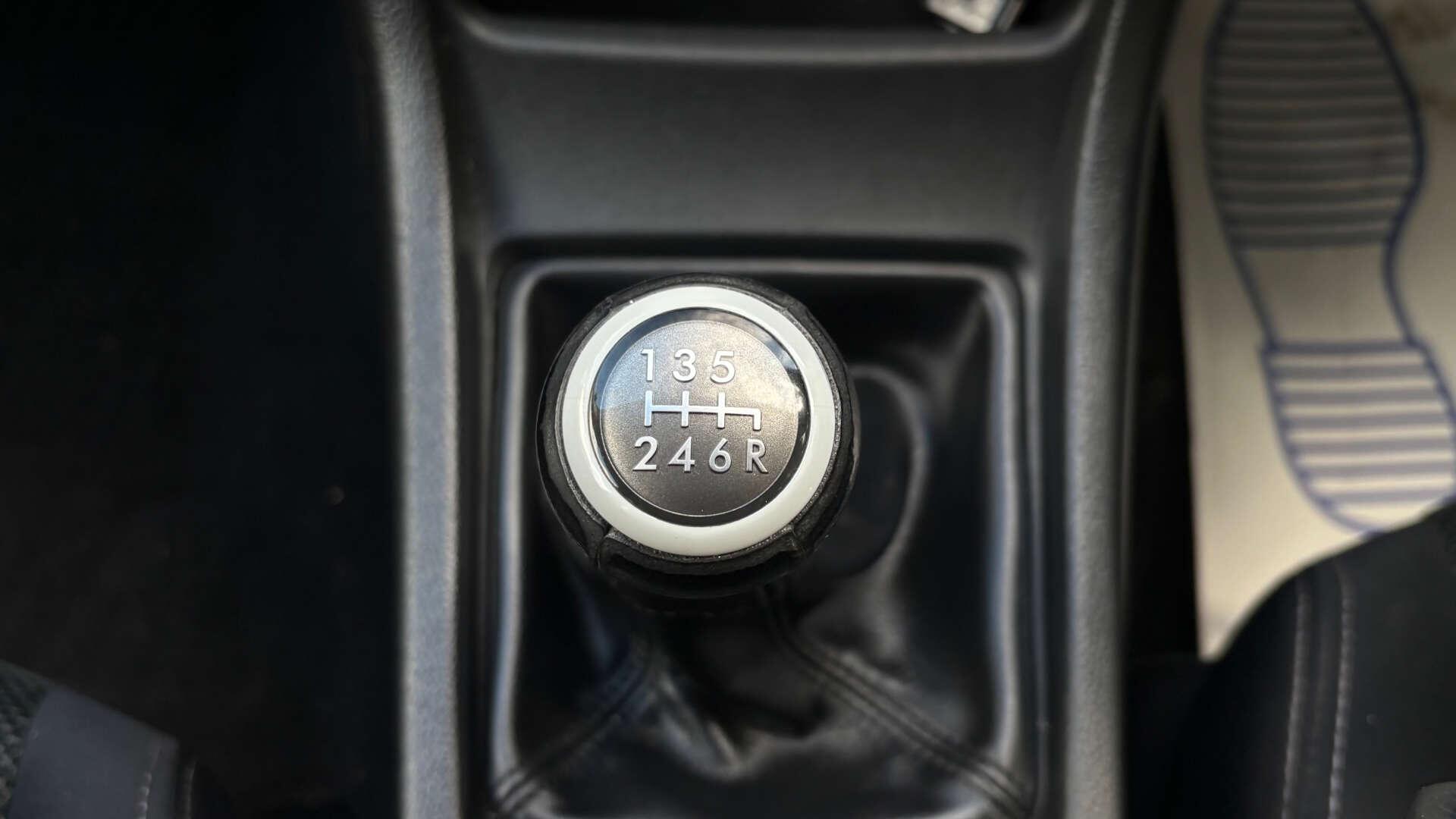 Subaru XV view 28