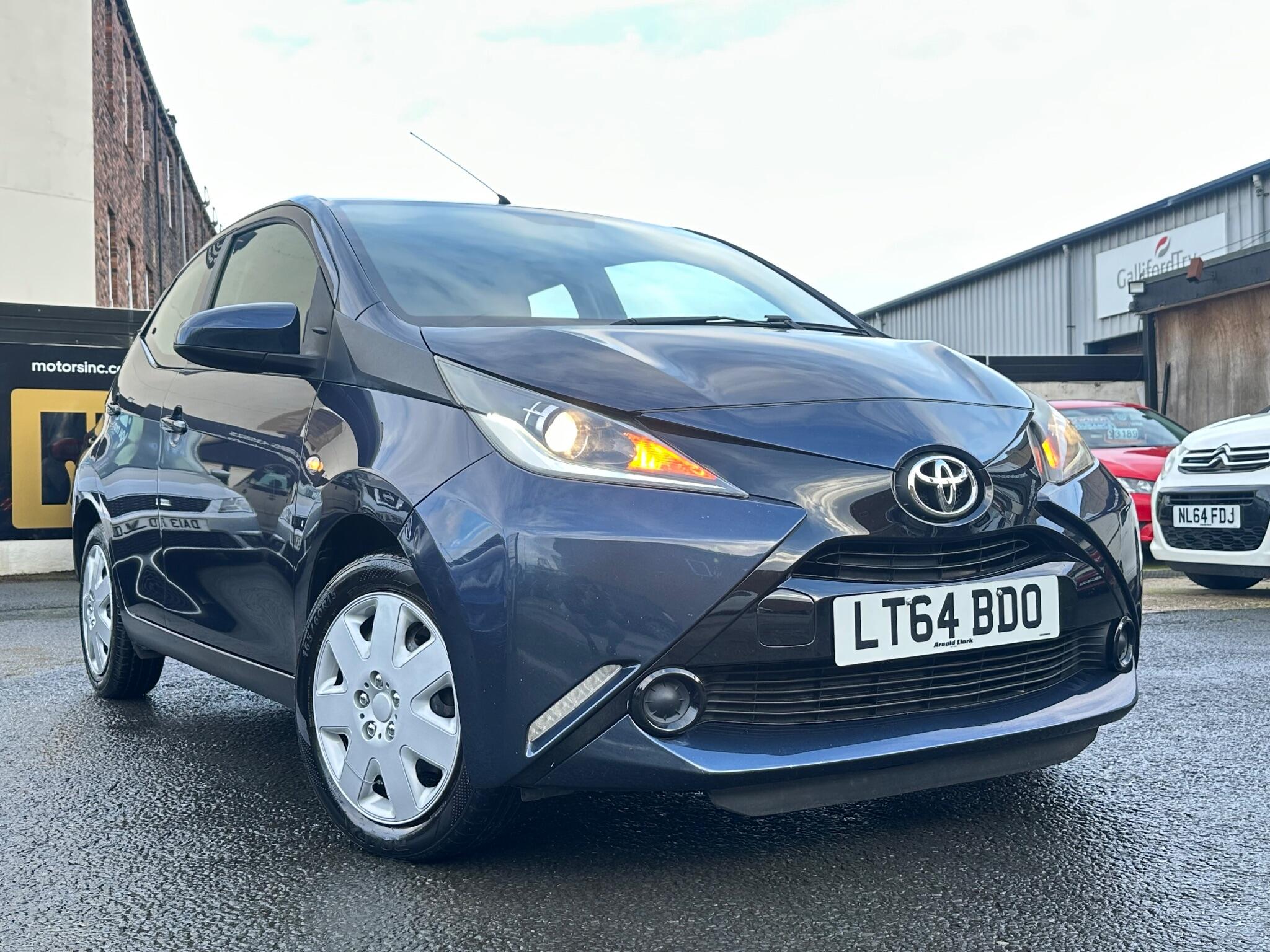 2014 Toyota AYGO 1.0 VVT-i x-play Euro 5 5dr Euro 5