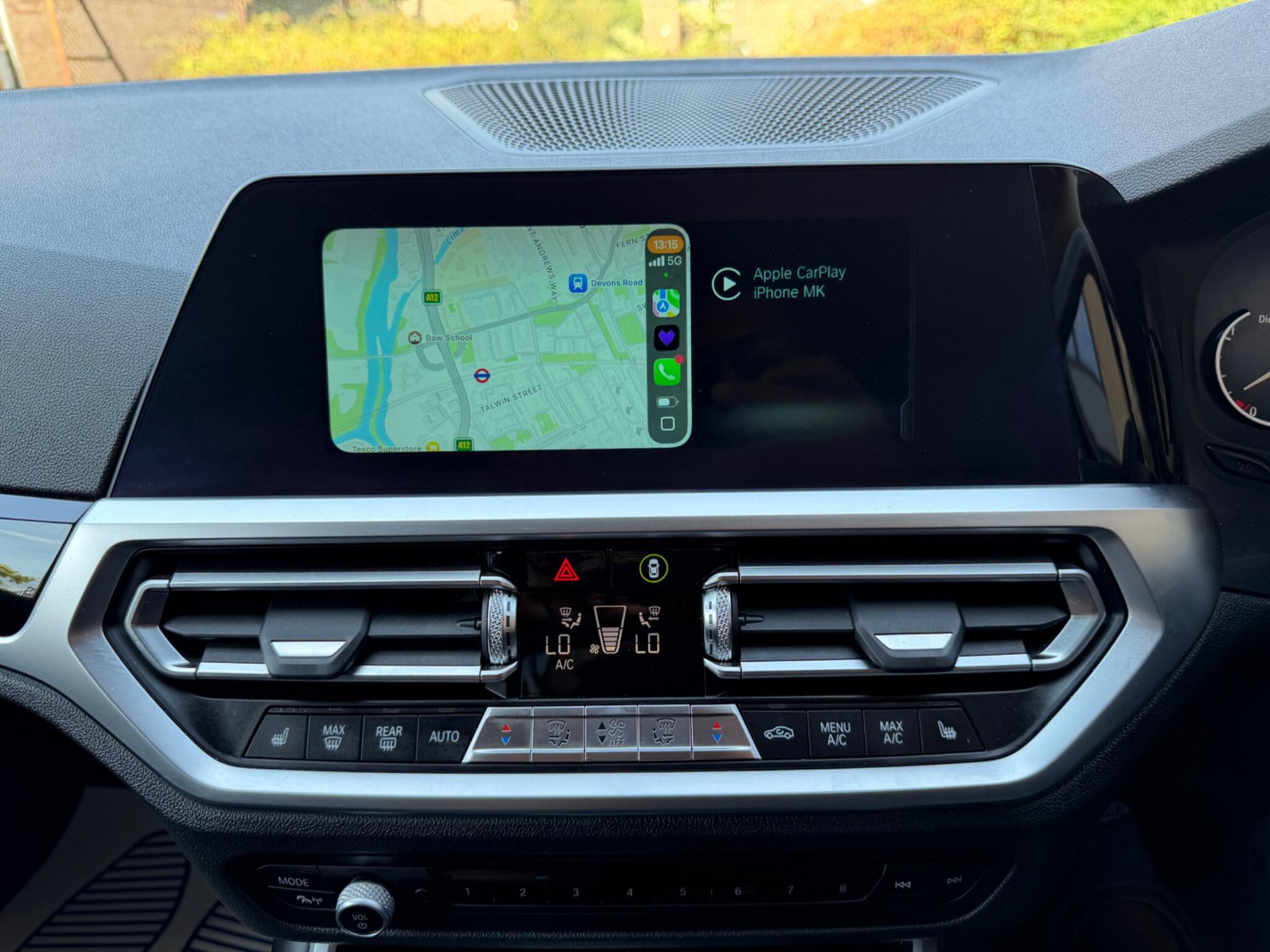 BMW 3 Series view 59