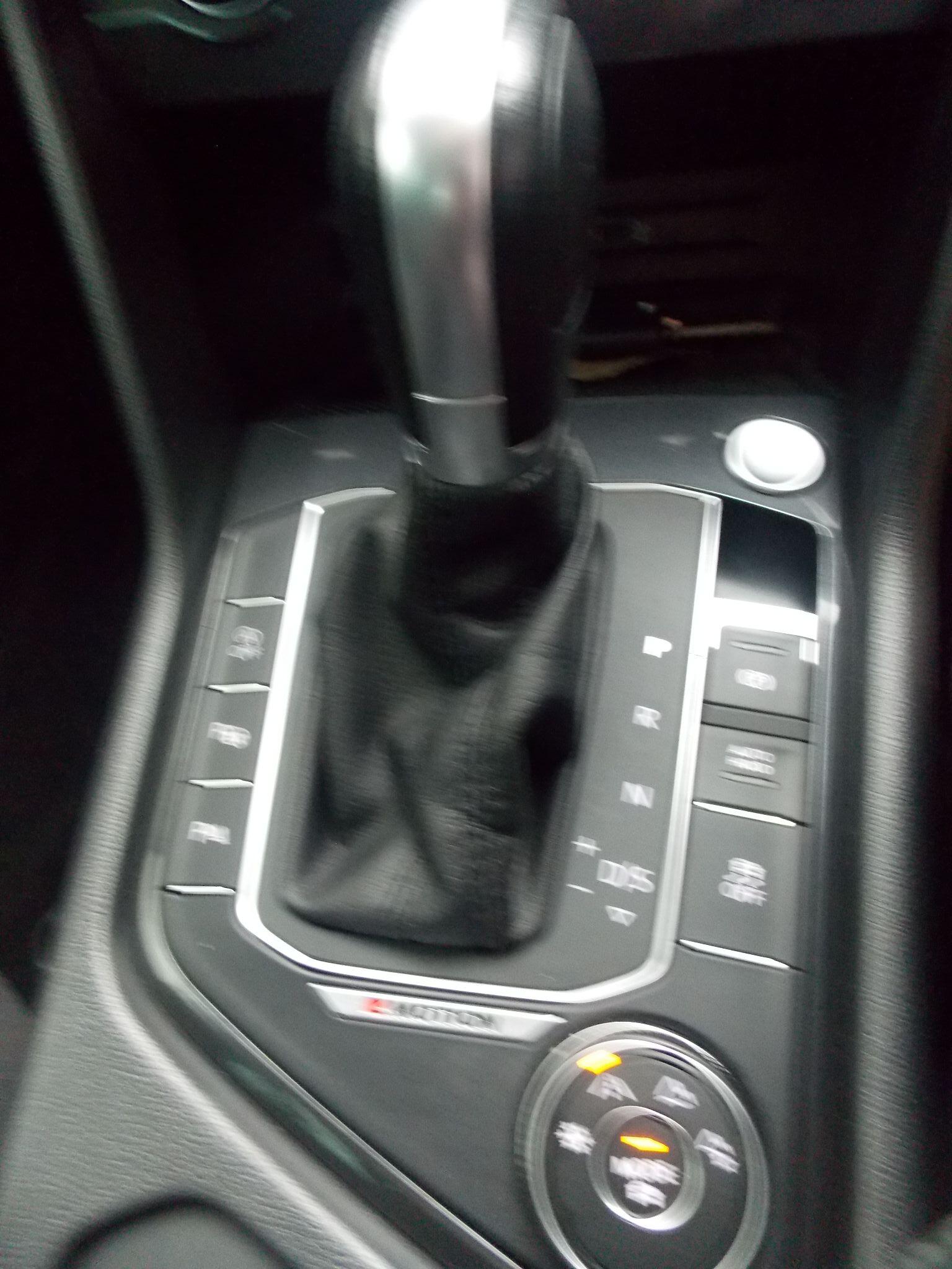 Volkswagen Tiguan view 62