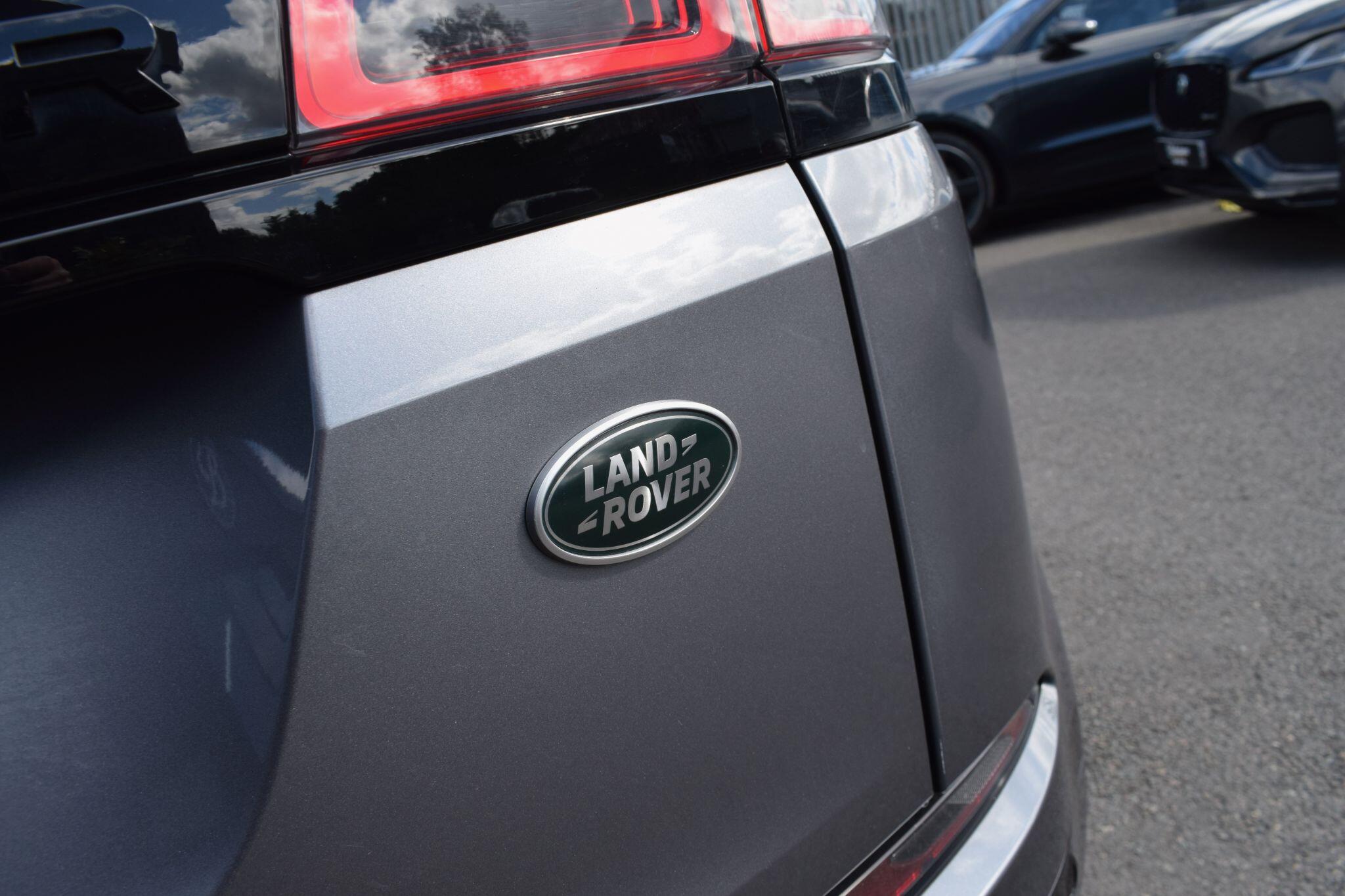 Land Rover Range Rover Evoque view 41