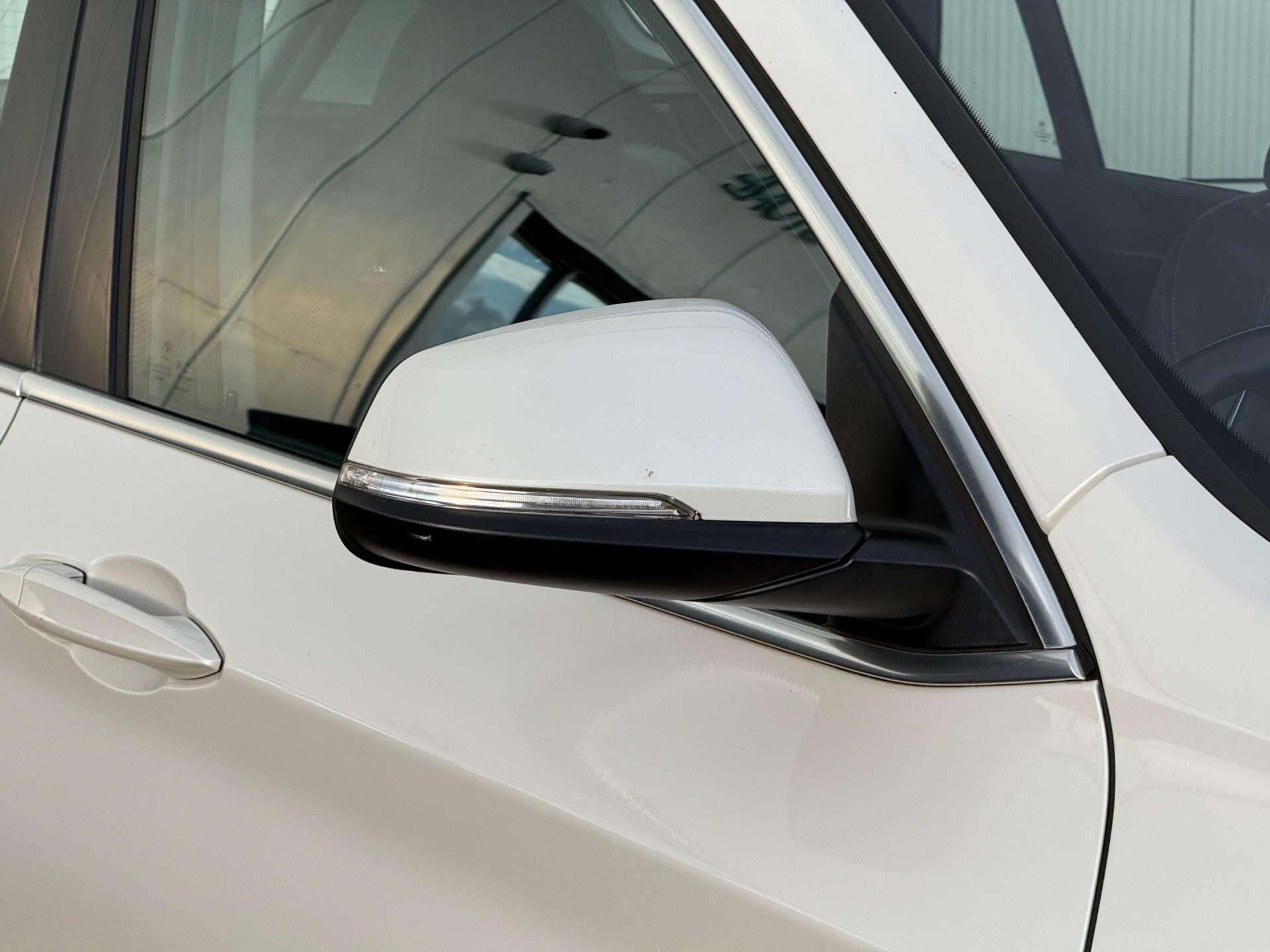 BMW X1 view 11