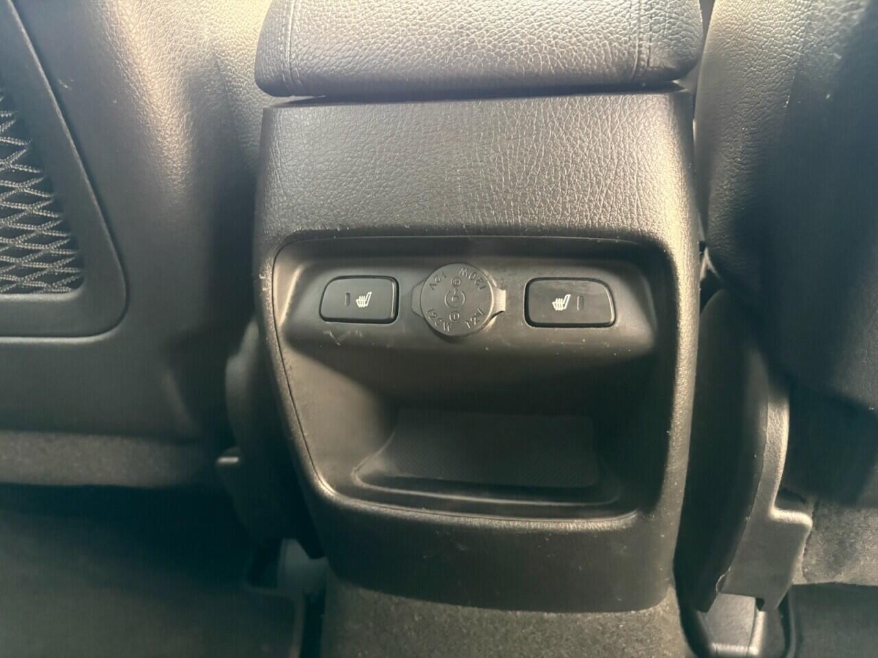 Kia Sorento view 17