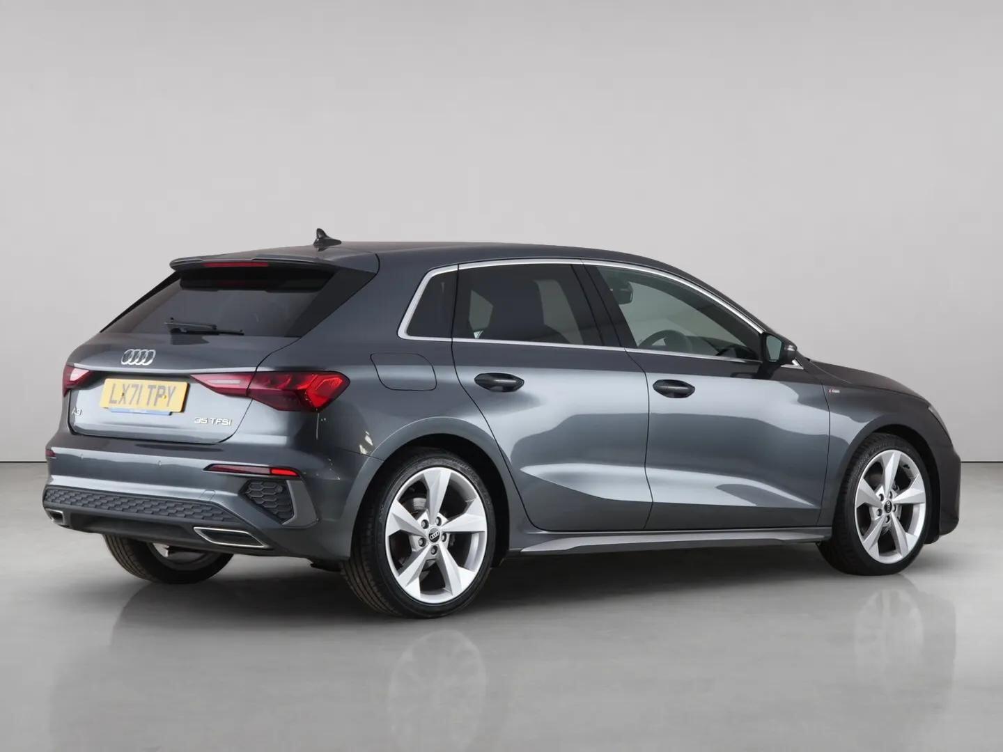 Audi A3 view 6