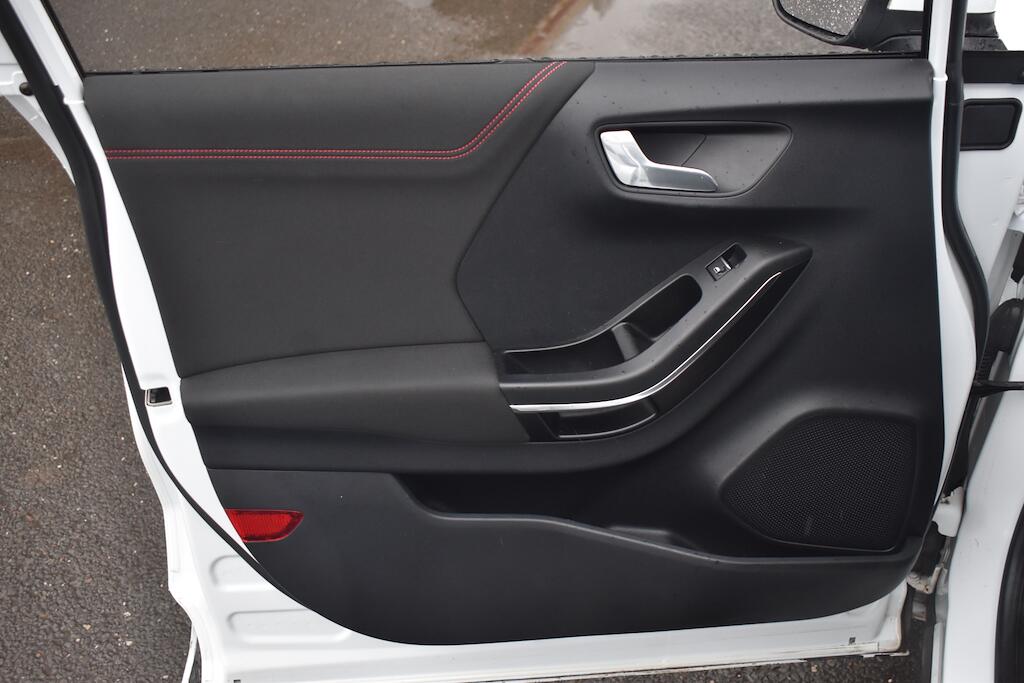 Ford Puma view 40