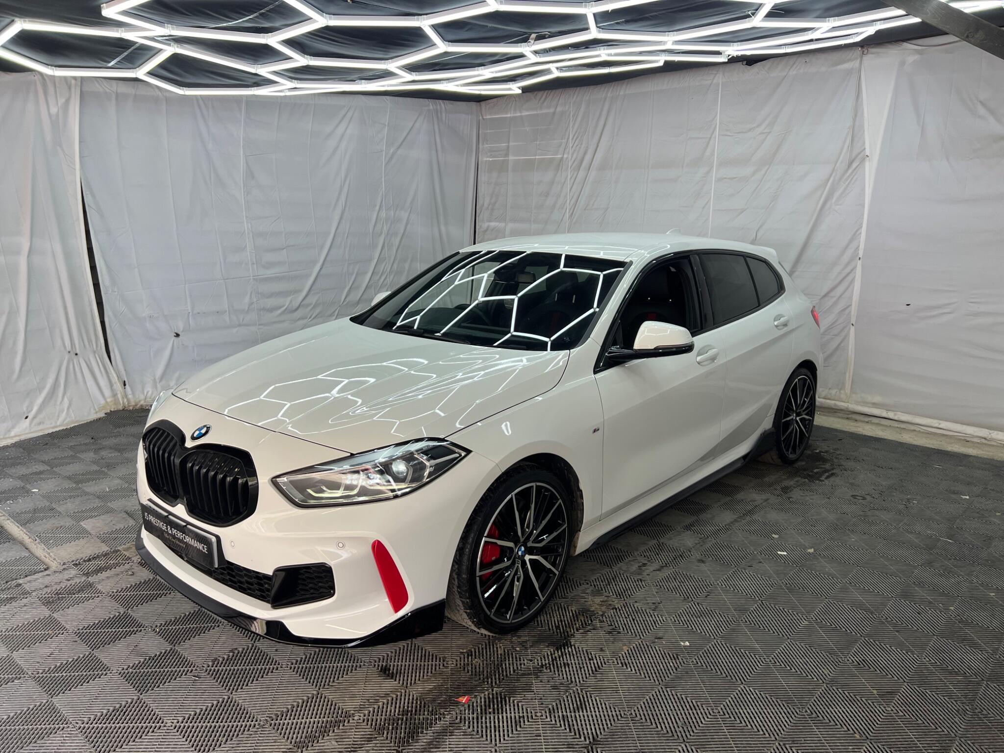 BMW 1 Series view 3