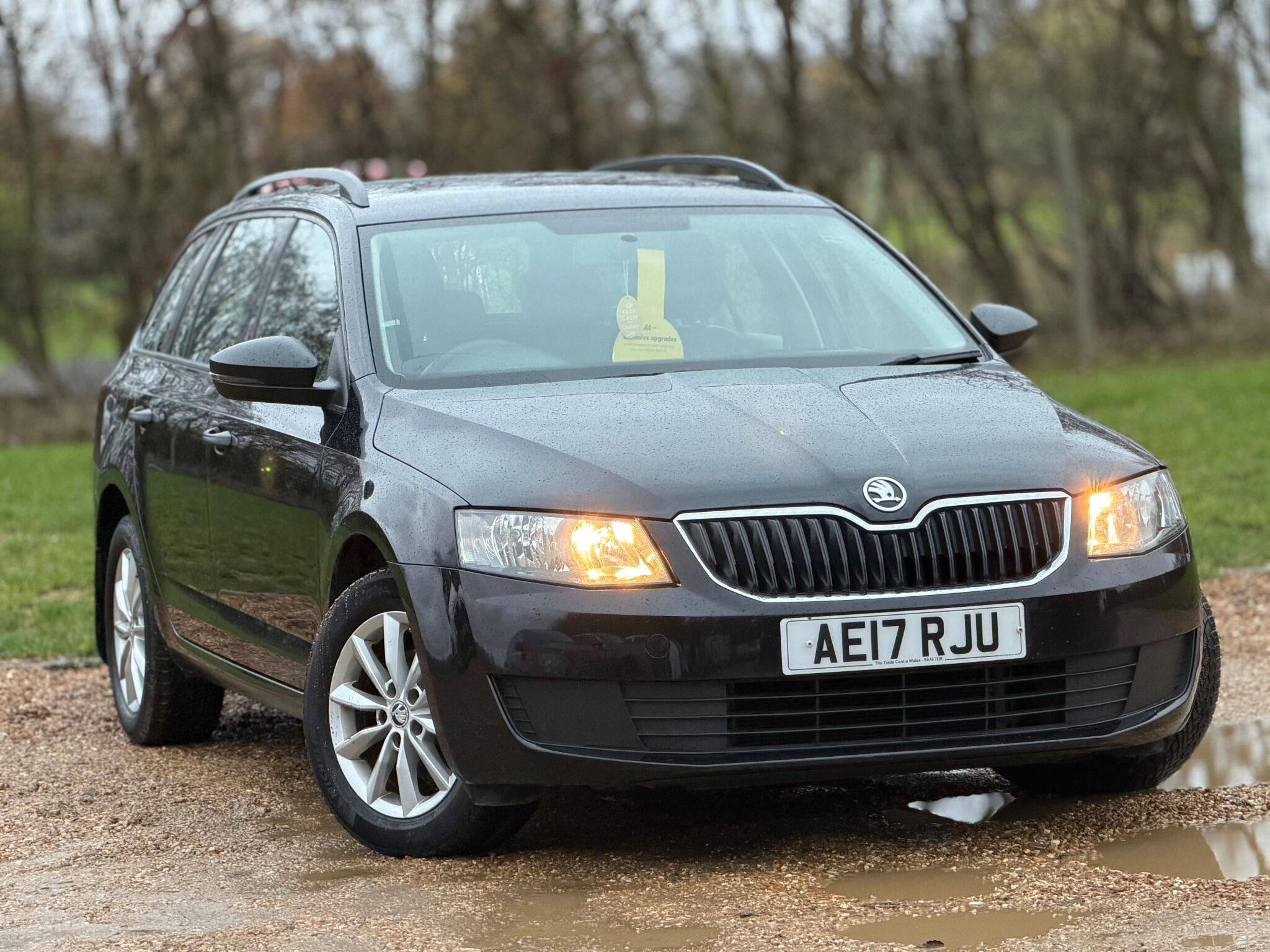 2017 Skoda Octavia 1.6 TDI S Euro 6 (s/s) 5dr image 4