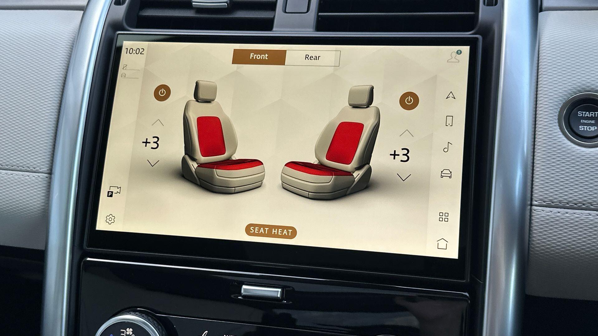 Land Rover Discovery view 22