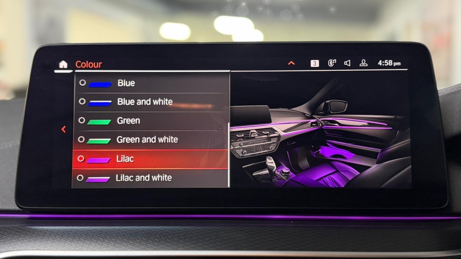 BMW 5 Series view 26