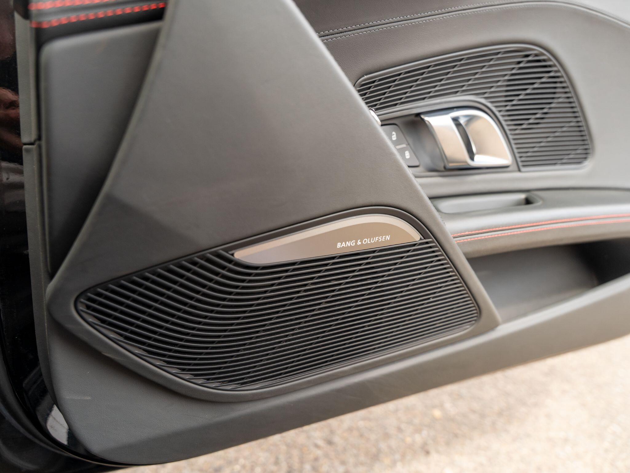 Audi R8 view 59