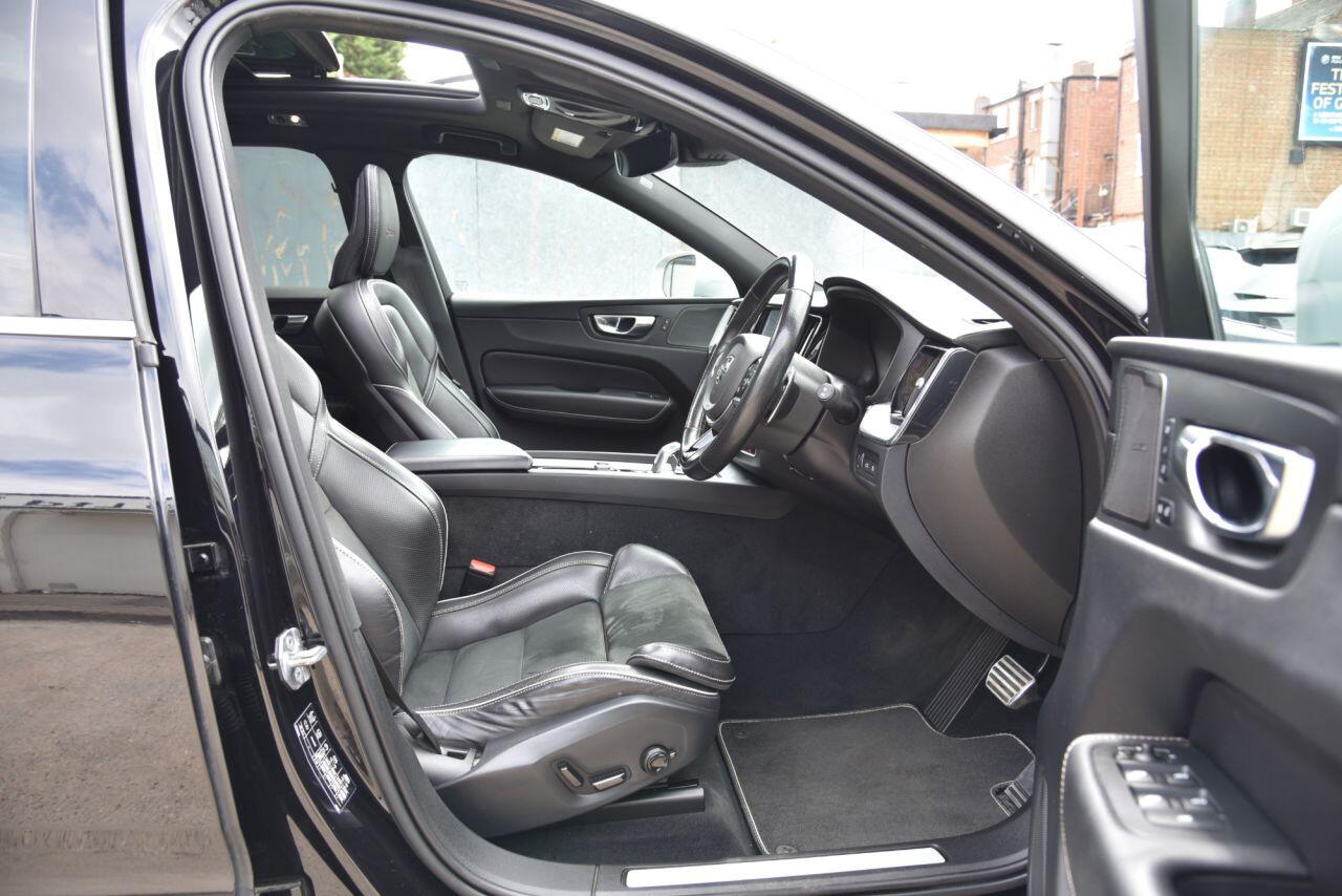 Volvo XC60 view 23