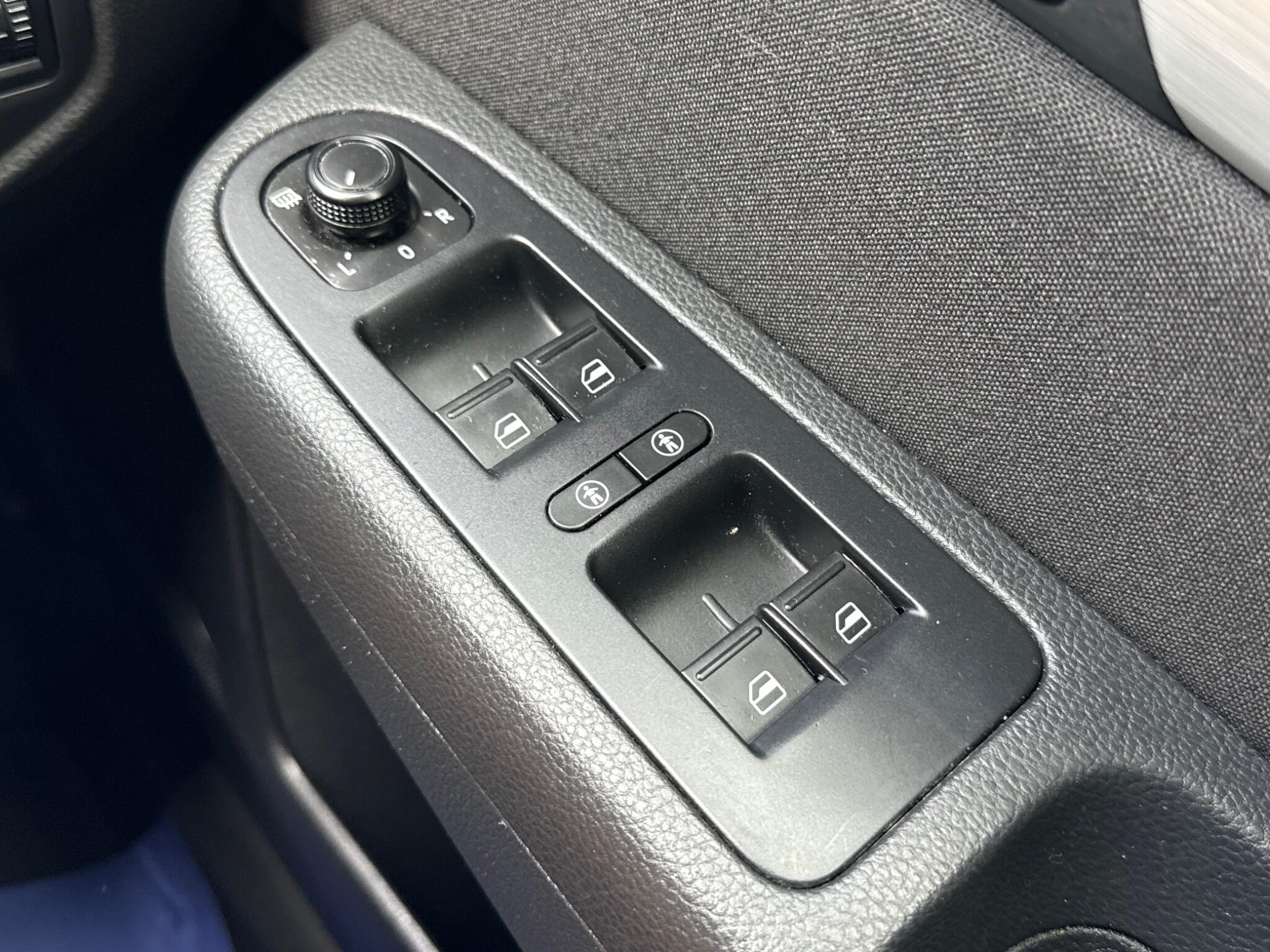 Volkswagen Sharan view 35