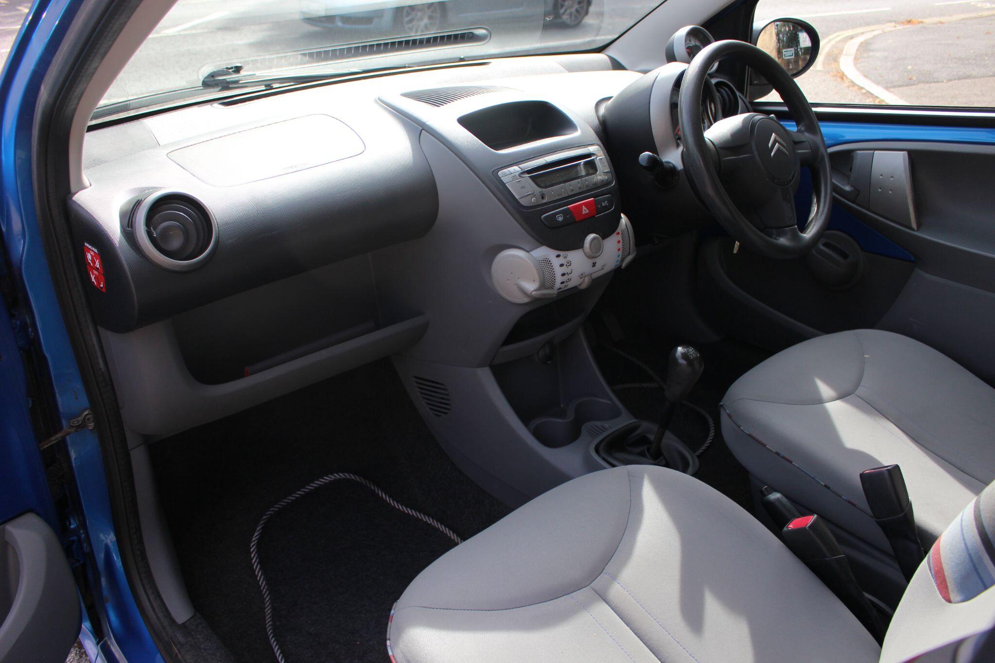 Citroen C1 view 12
