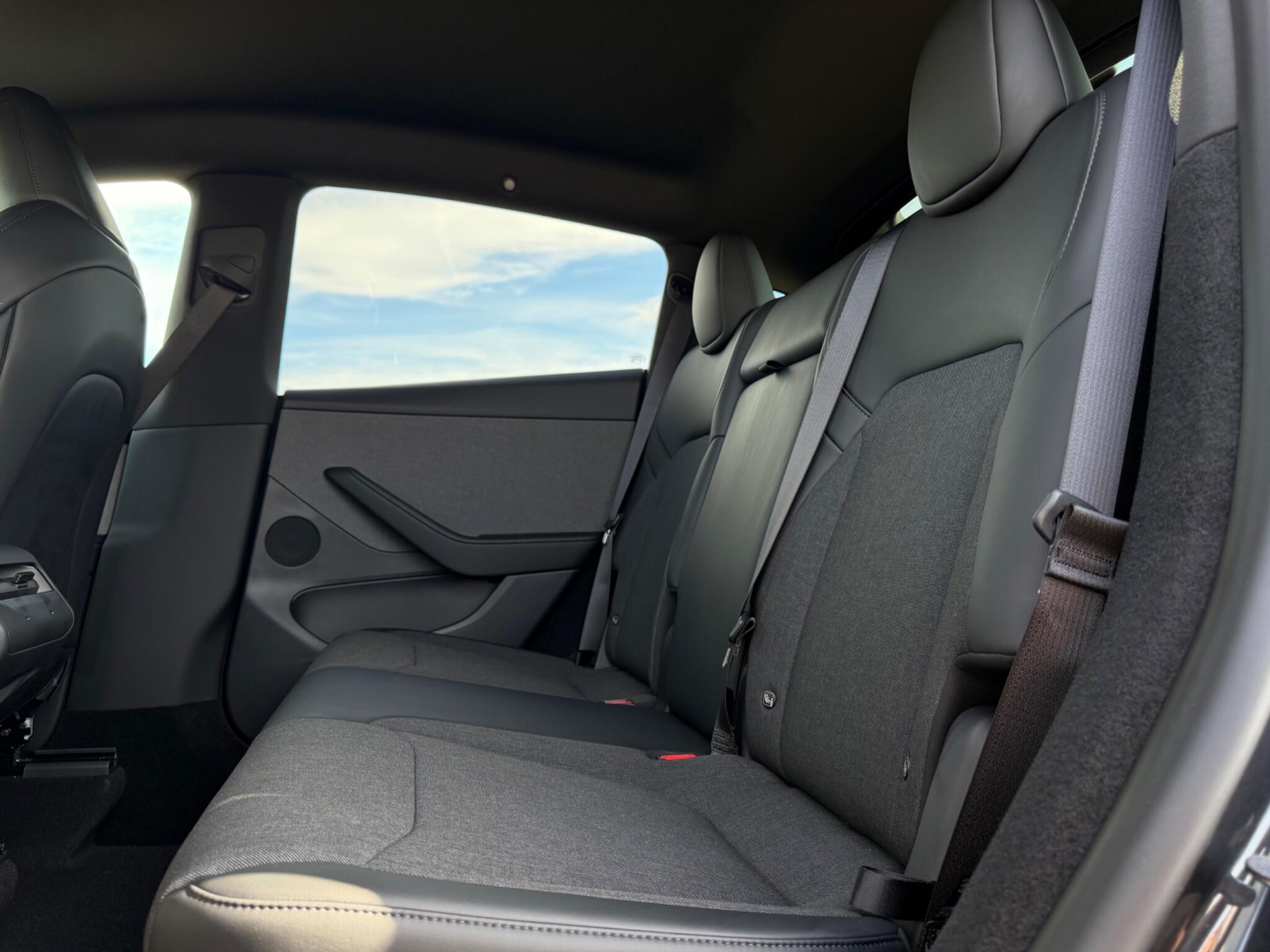 Tesla Model Y view 27
