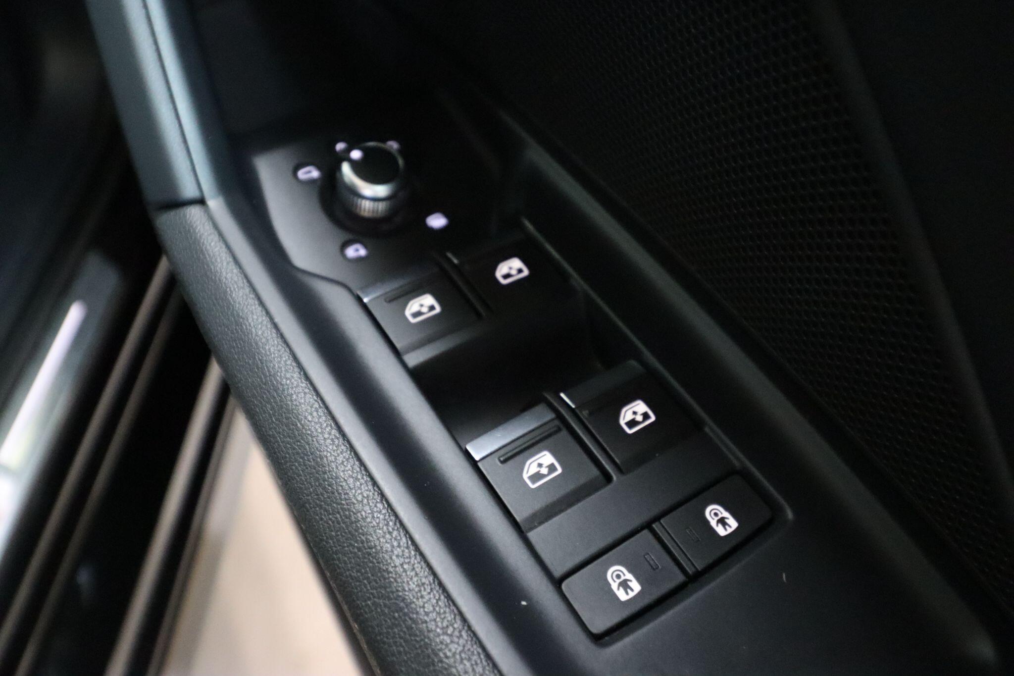 Audi A3 view 16