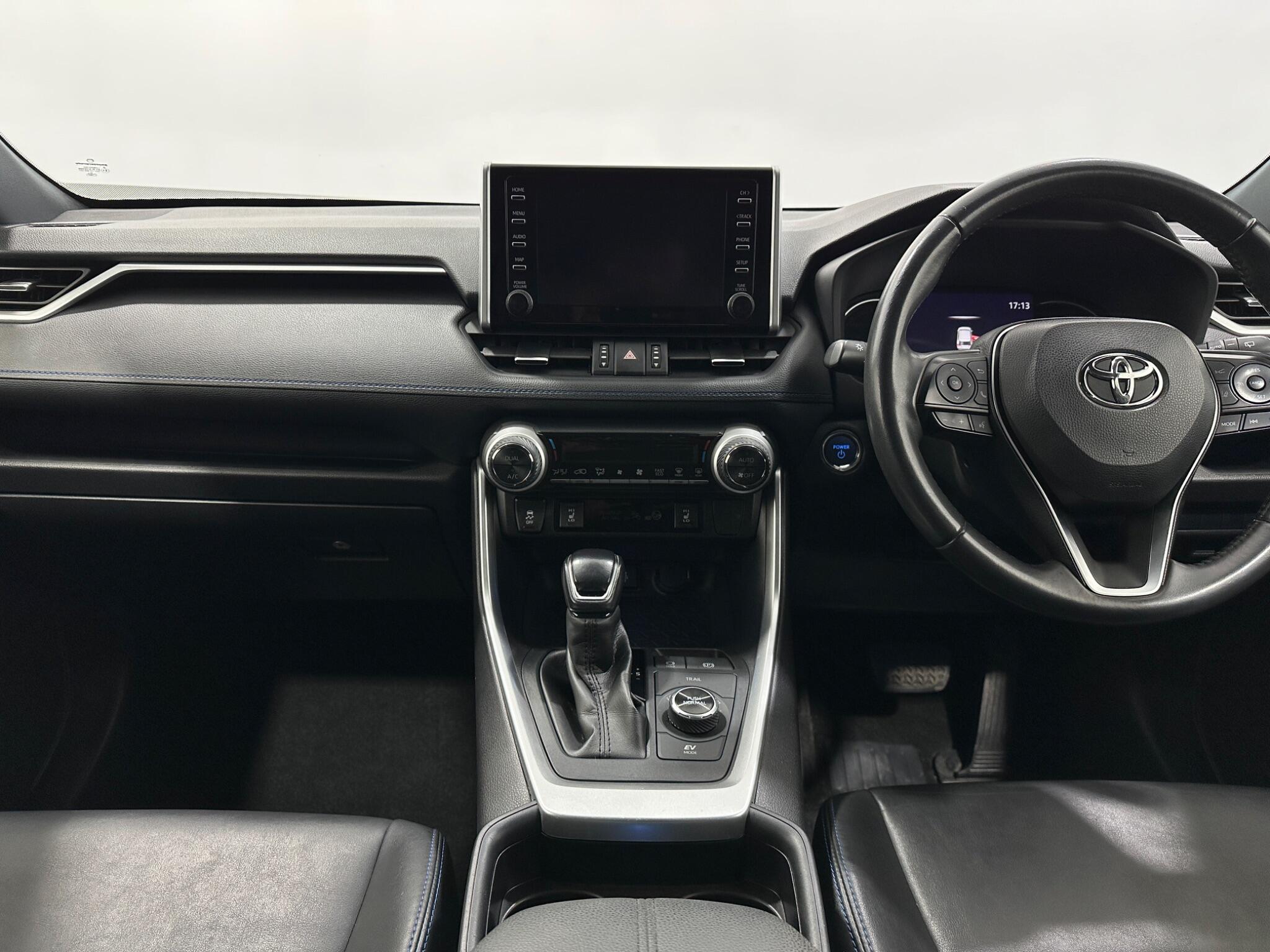 Toyota Rav4 view 19