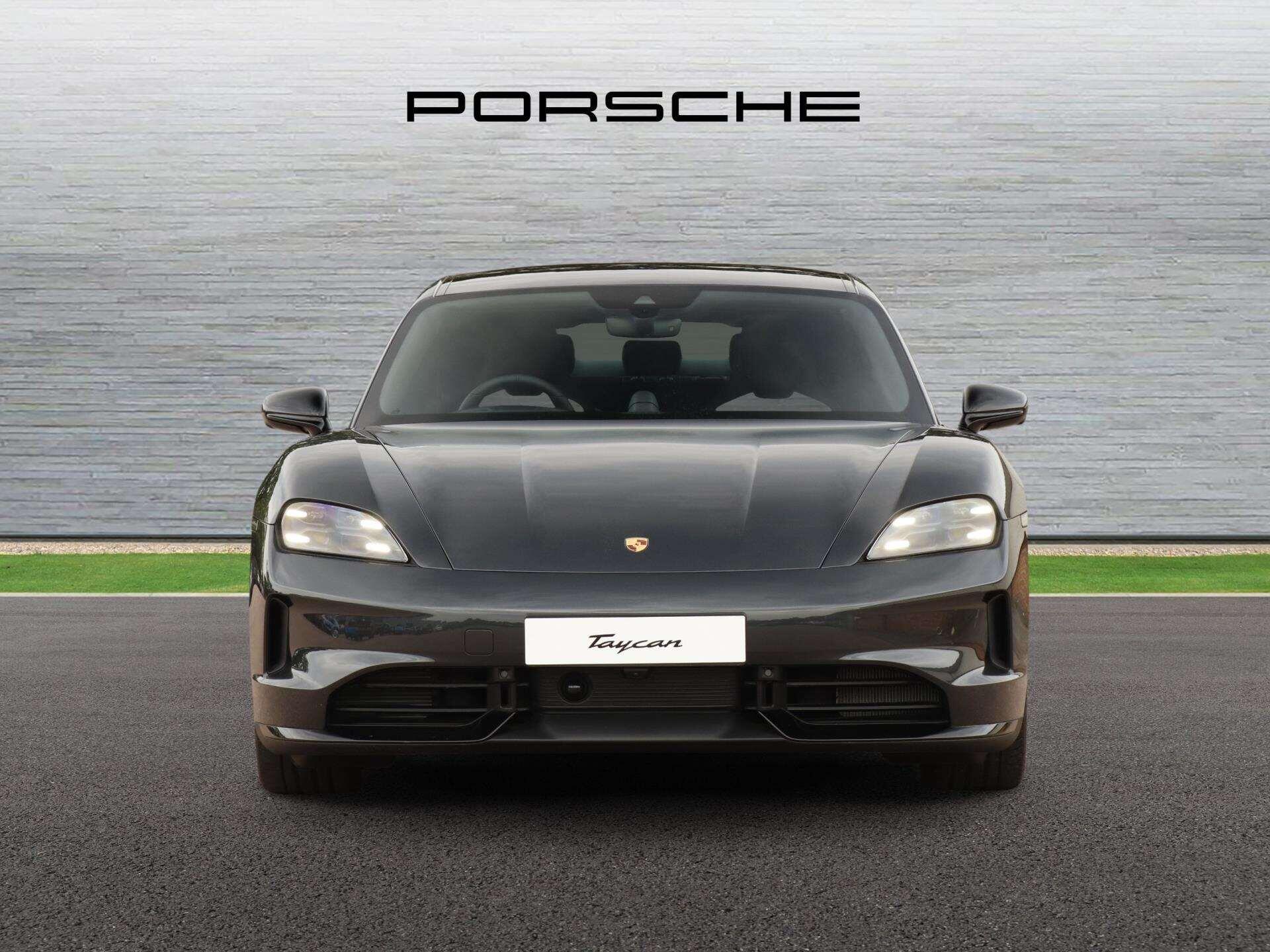 Porsche Taycan view 8