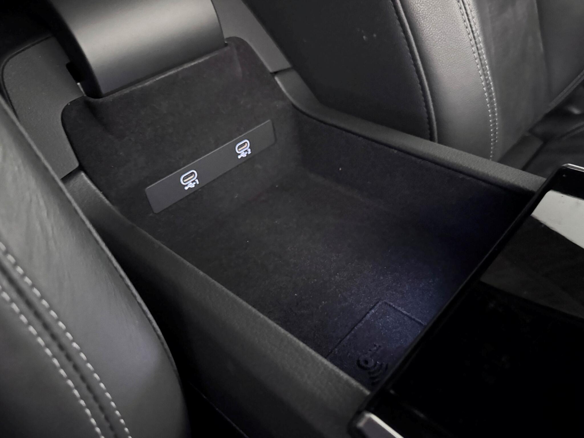 Audi A6 view 37