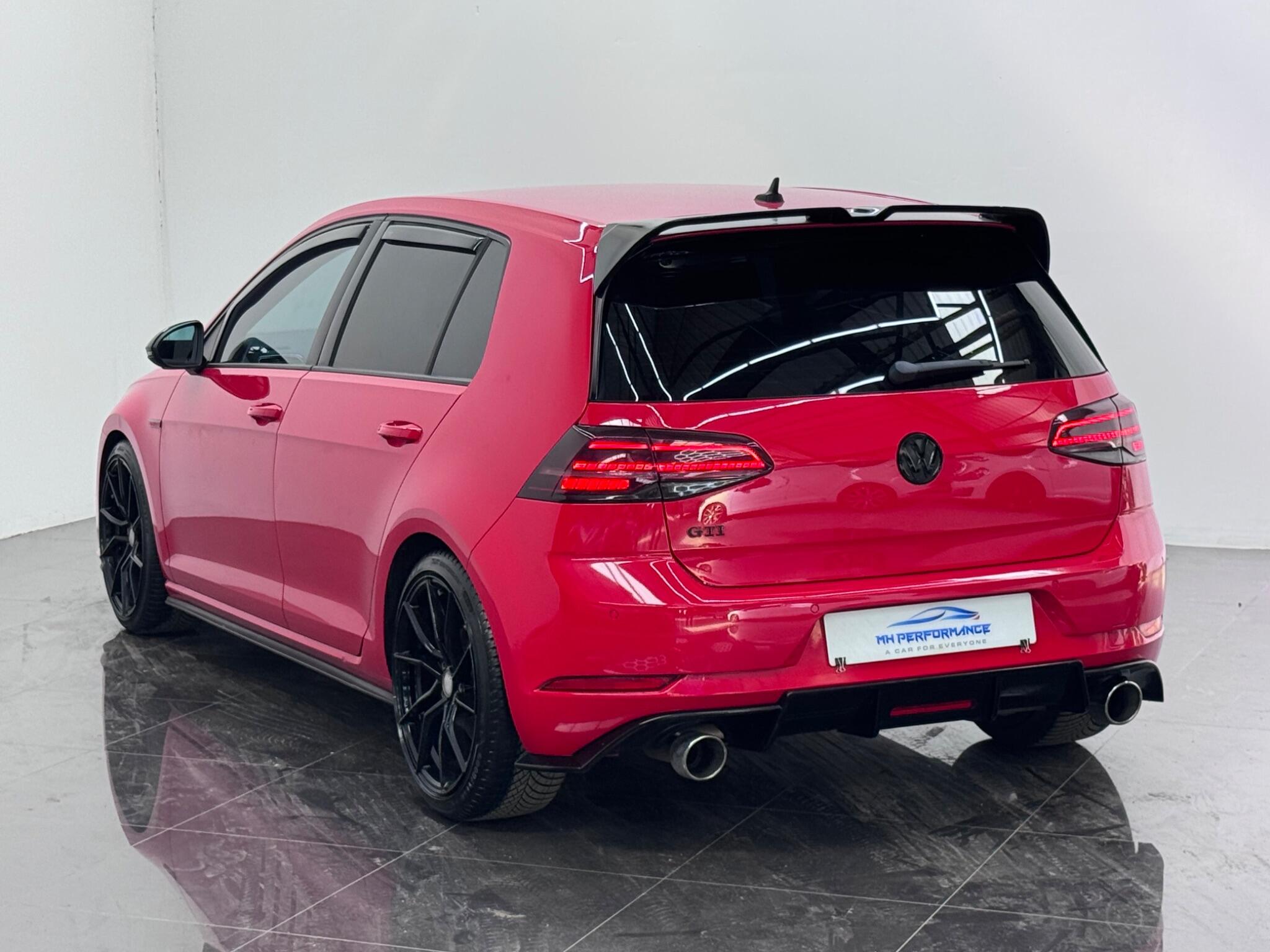 Volkswagen Golf view 66