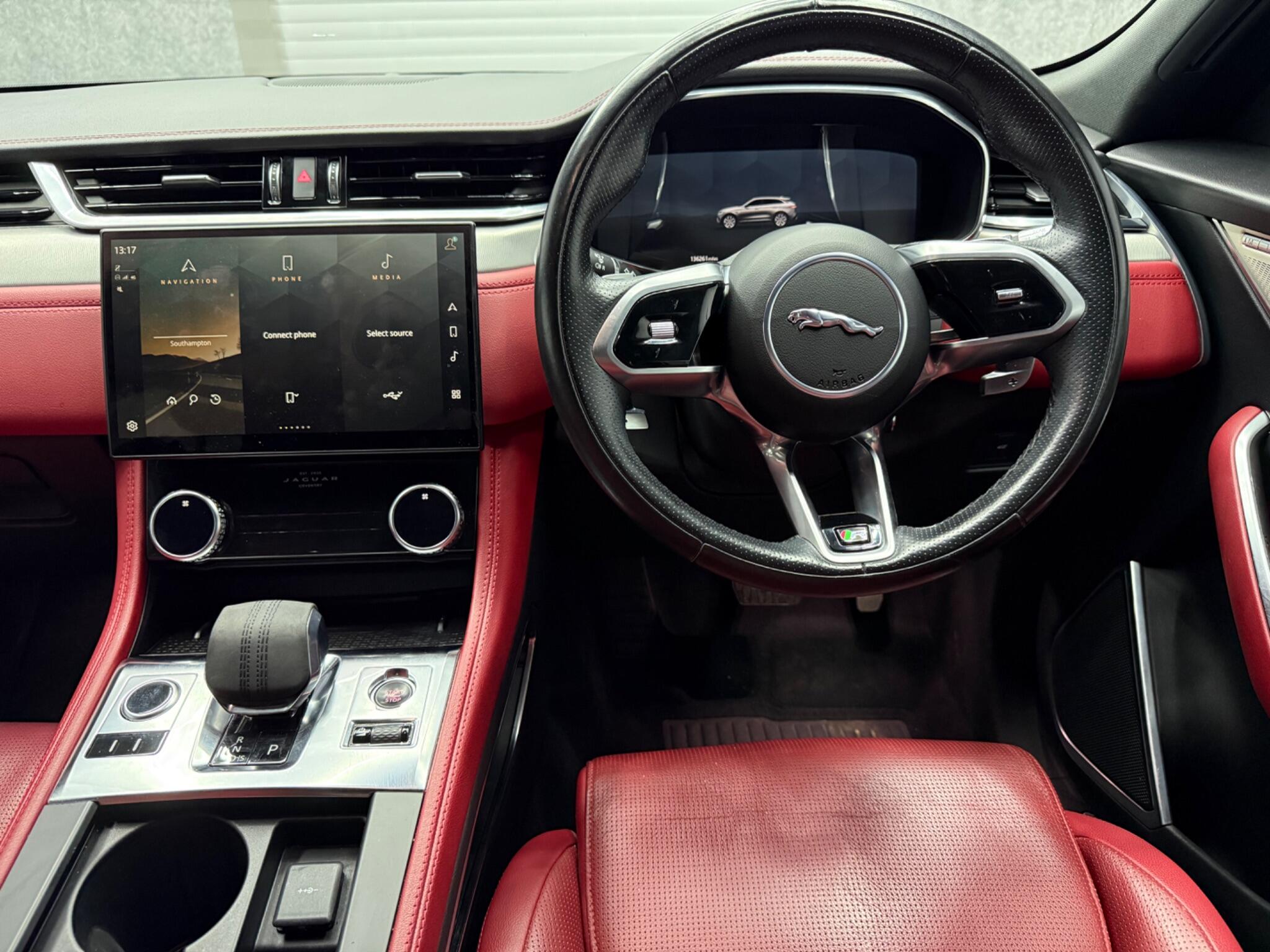 Jaguar F-Pace view 11