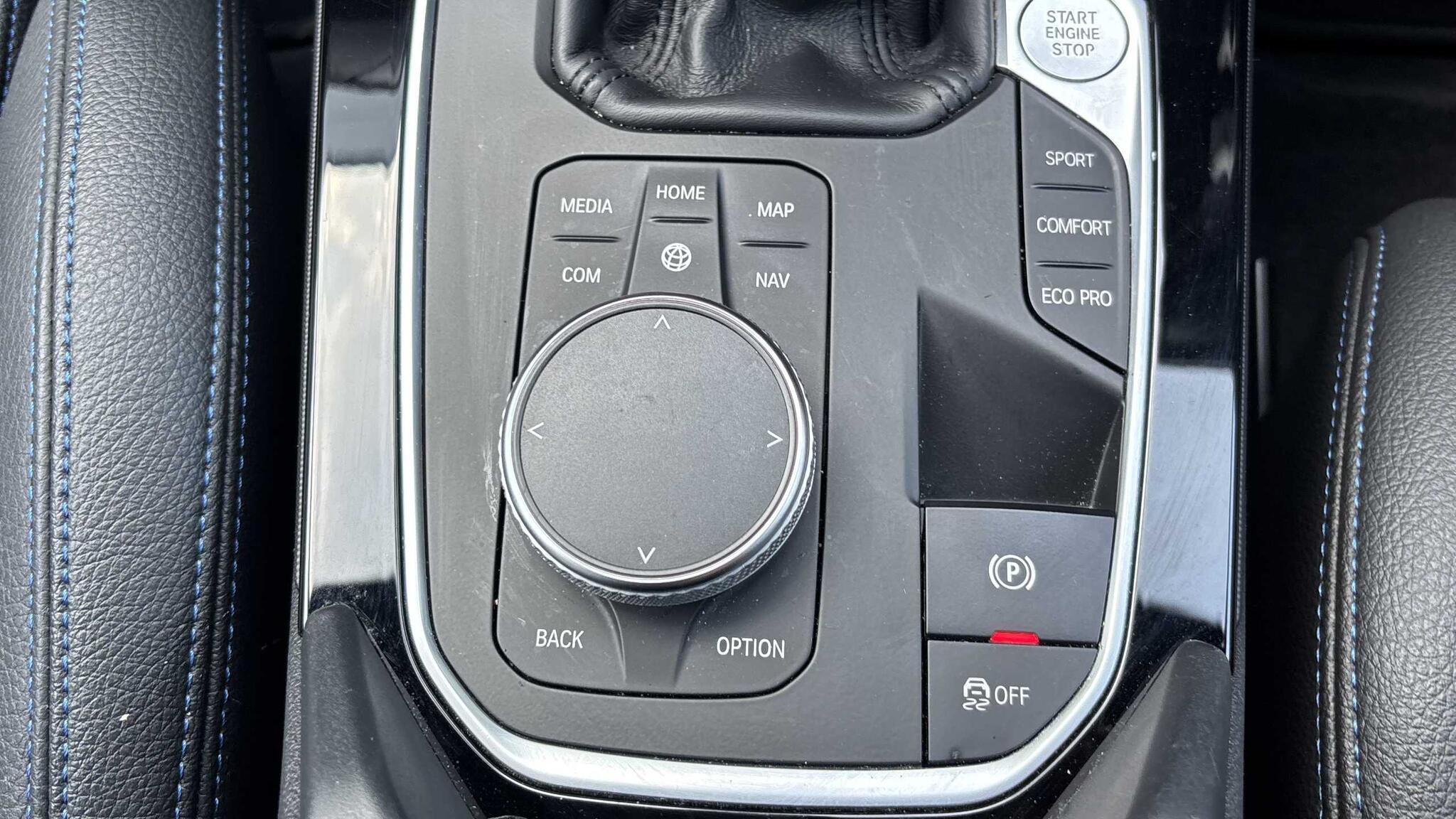 BMW 1 Series view 15