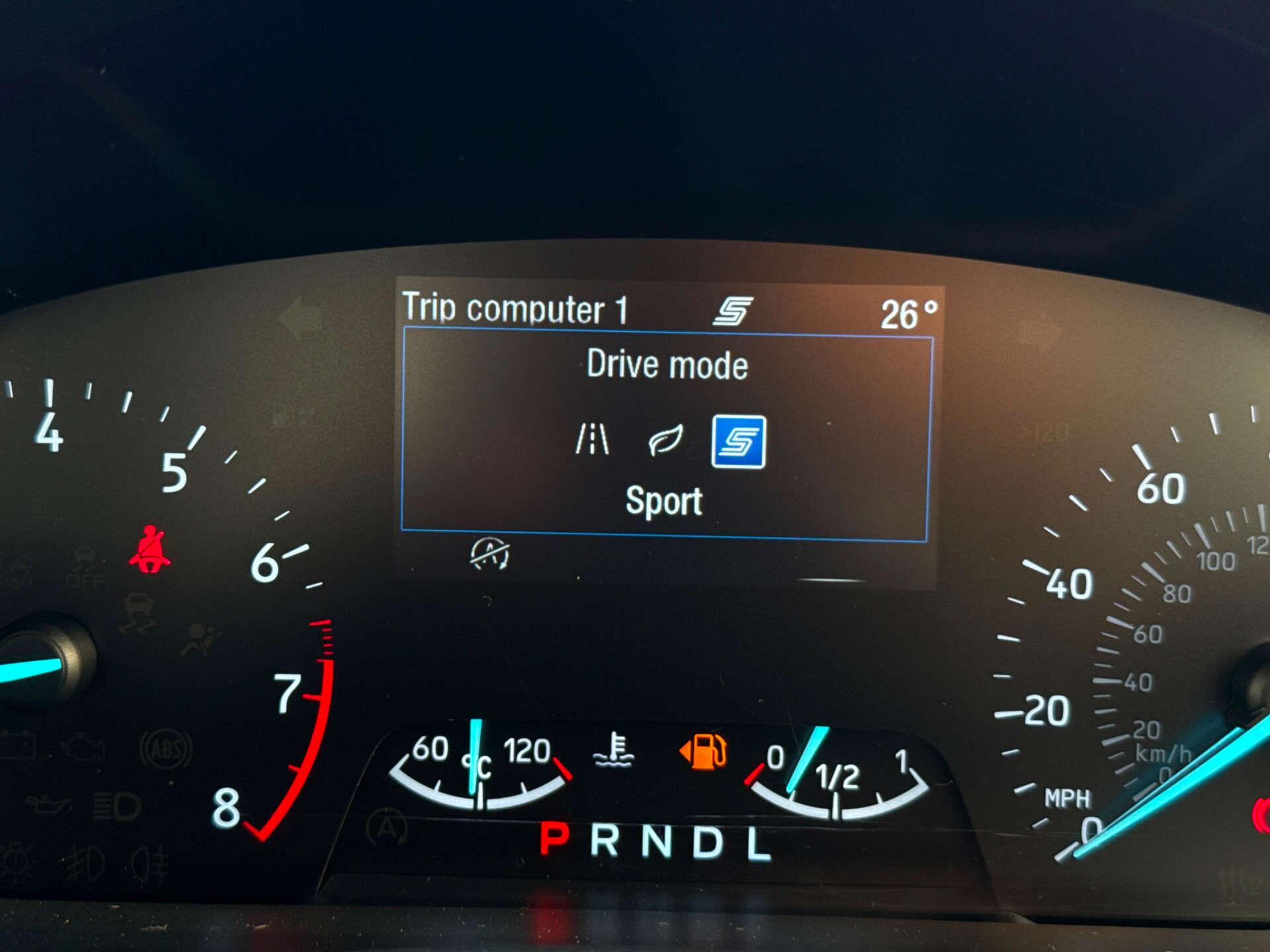 Ford Focus view 76