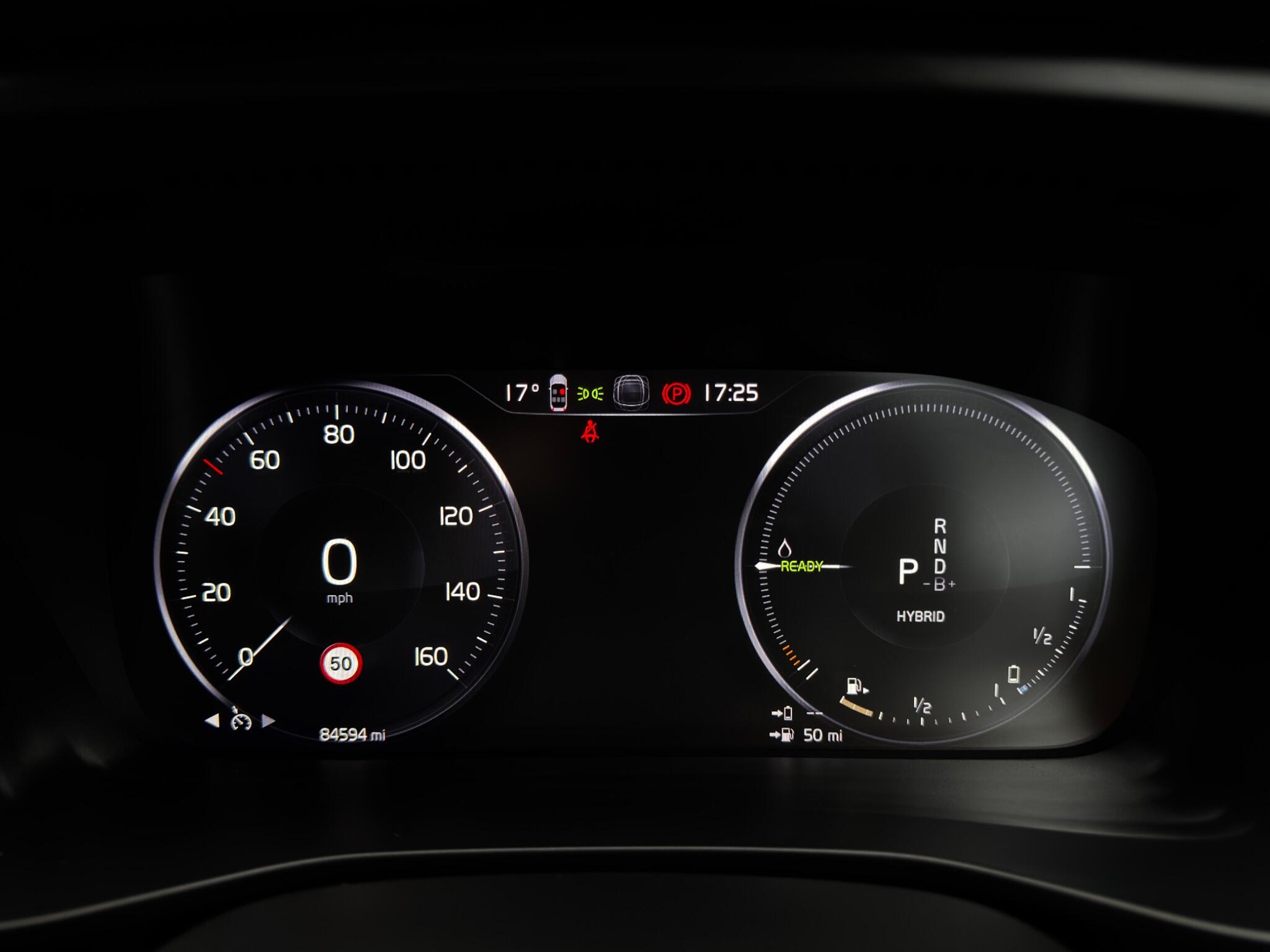Volvo XC40 view 22