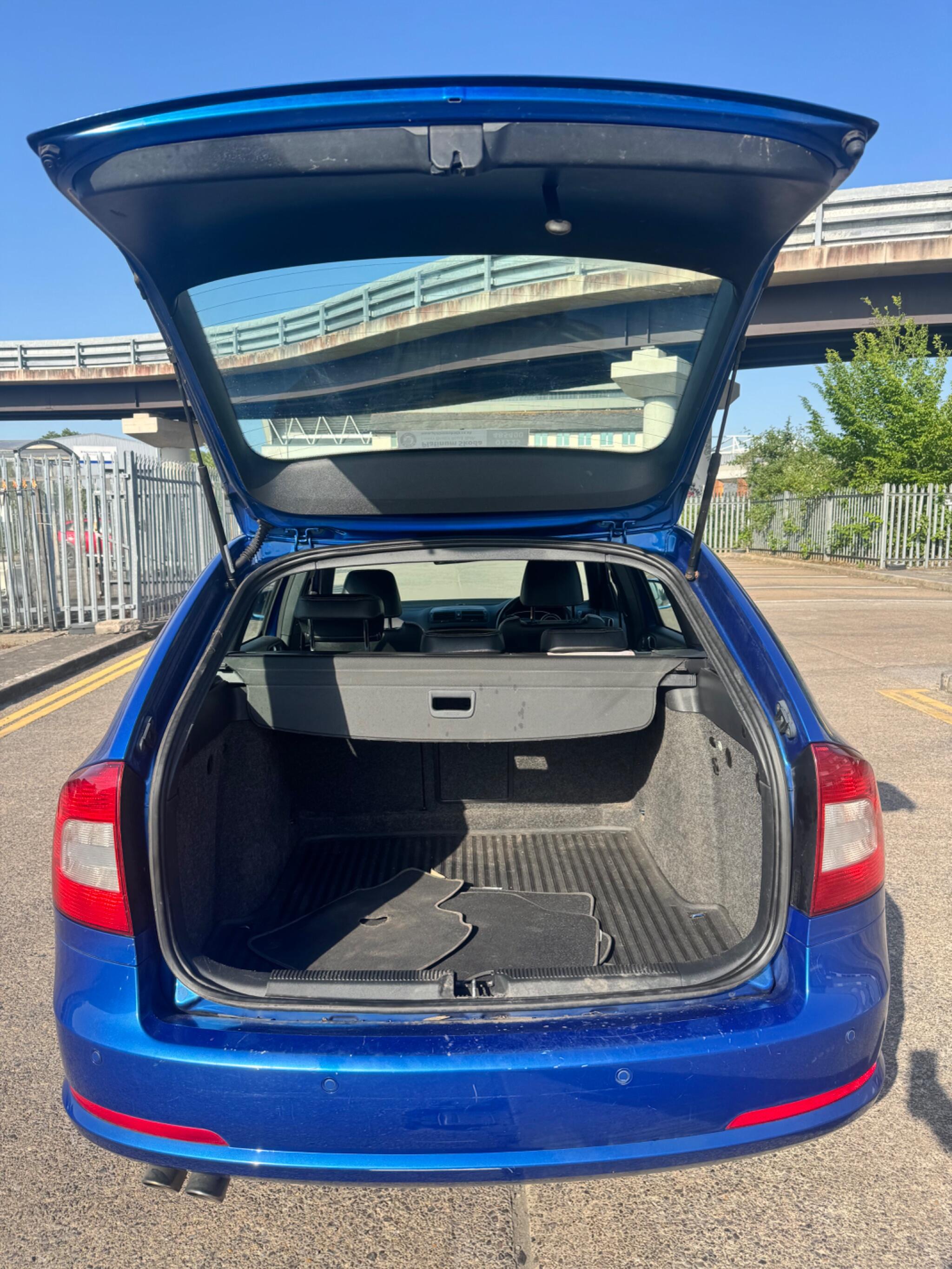 Skoda Octavia view 45