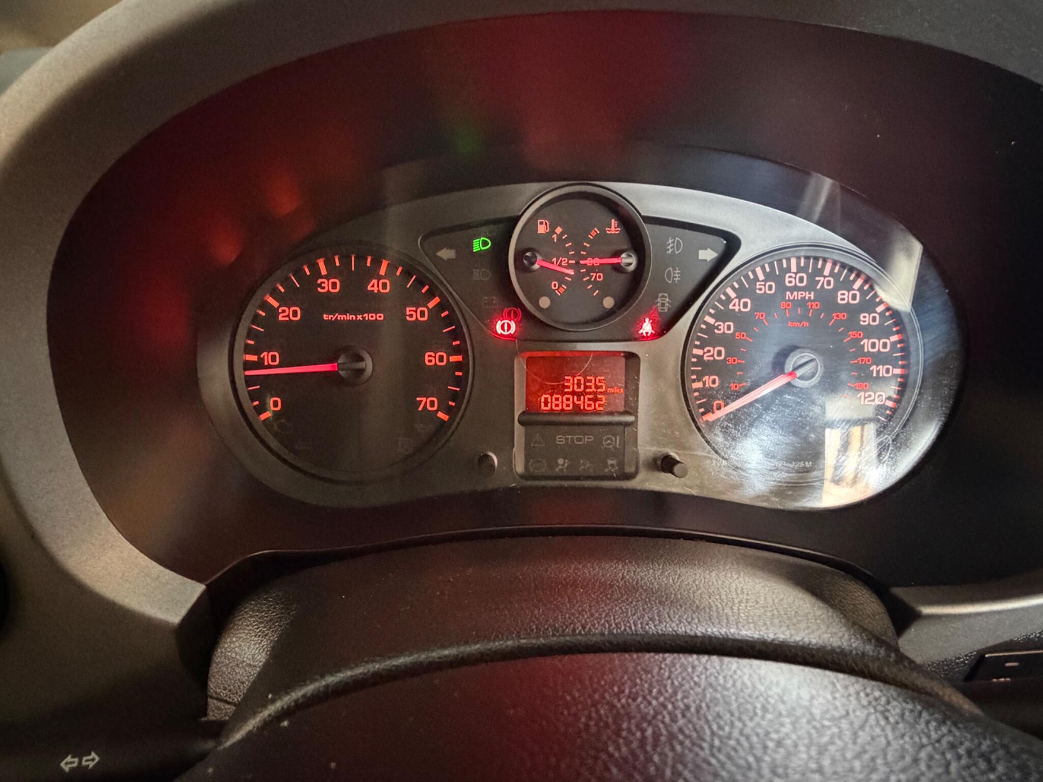 Peugeot Partner Tepee view 24