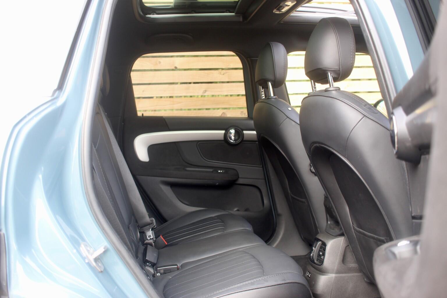 Mini Countryman view 11