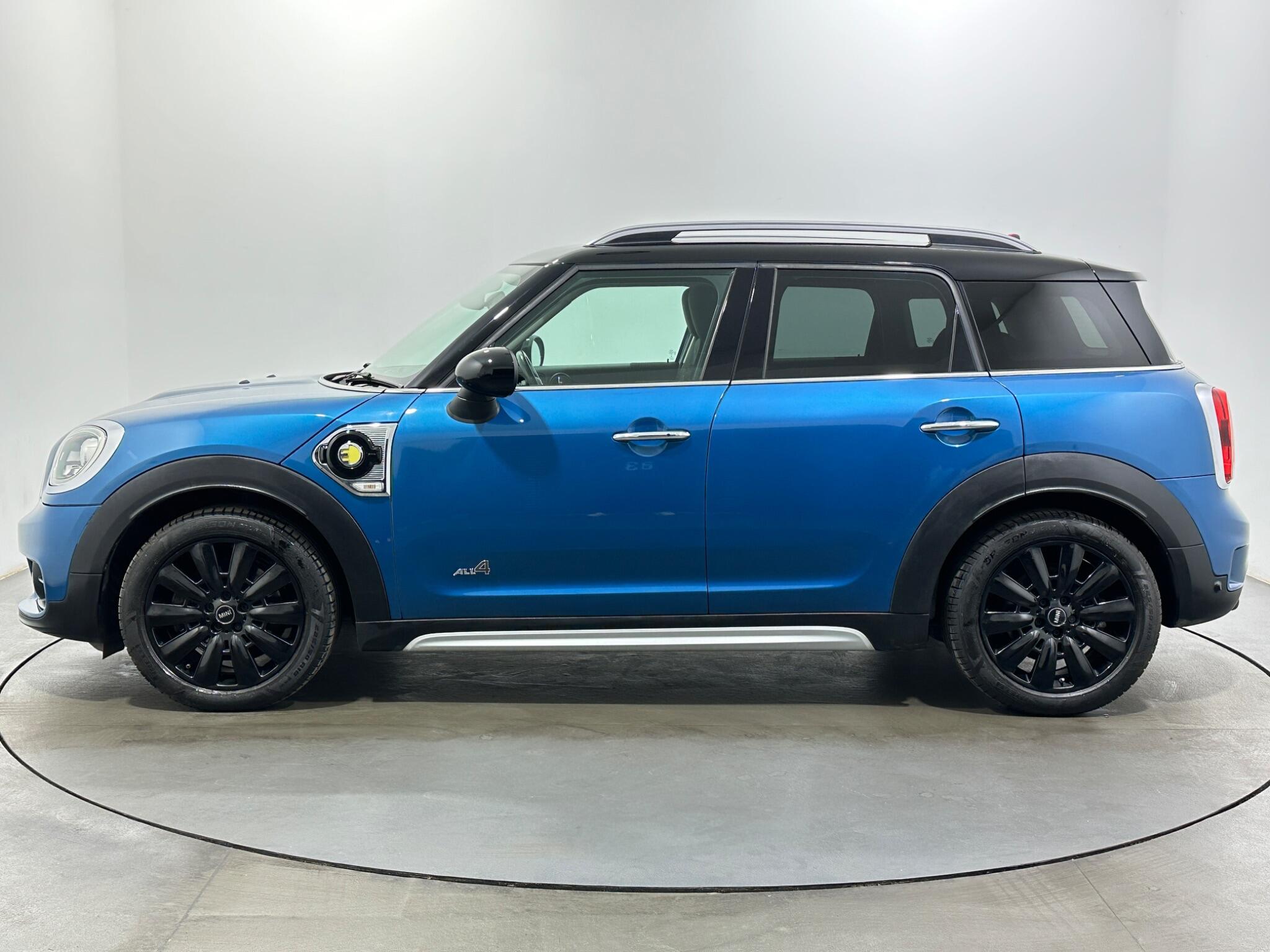 Mini Countryman view 5