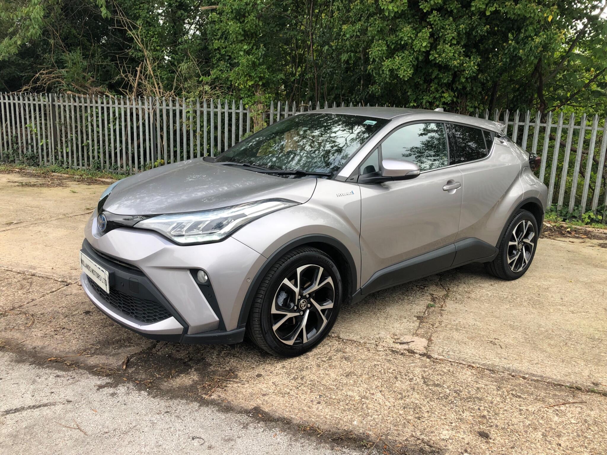 Toyota C-HR view 7