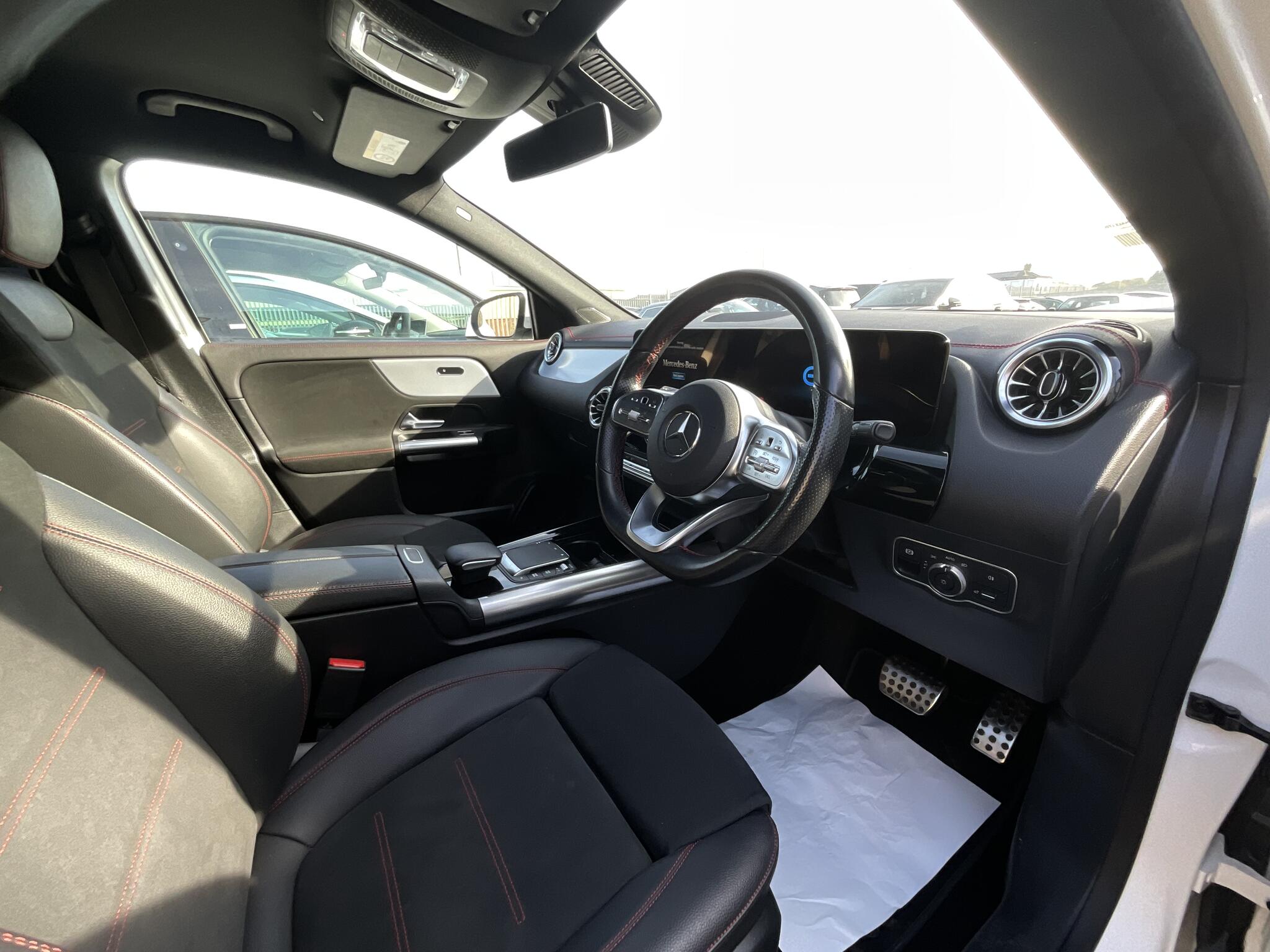 Mercedes-Benz Eqa view 7