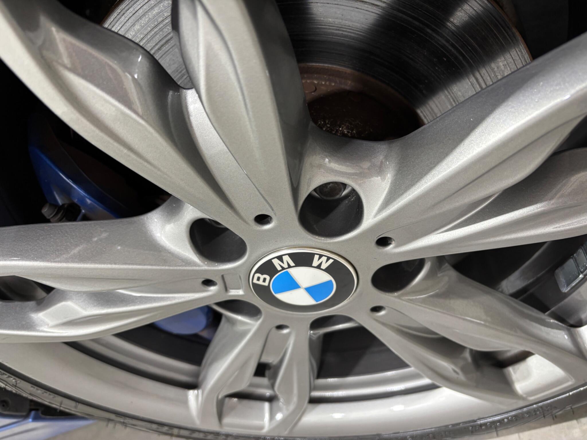BMW 1 Series view 3
