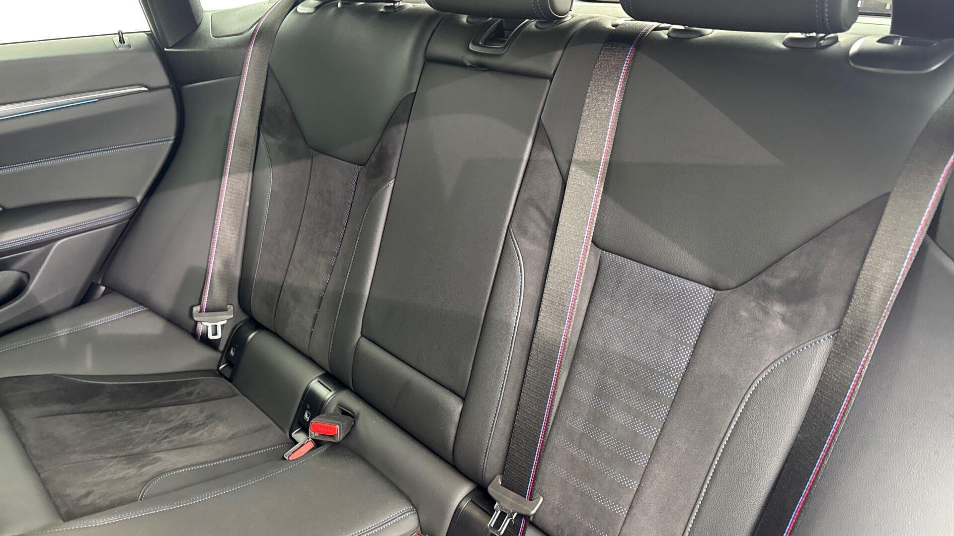 BMW i4 view 12
