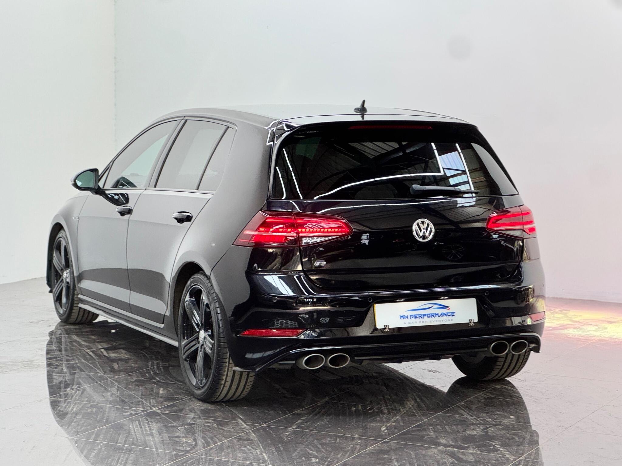 Volkswagen Golf view 30