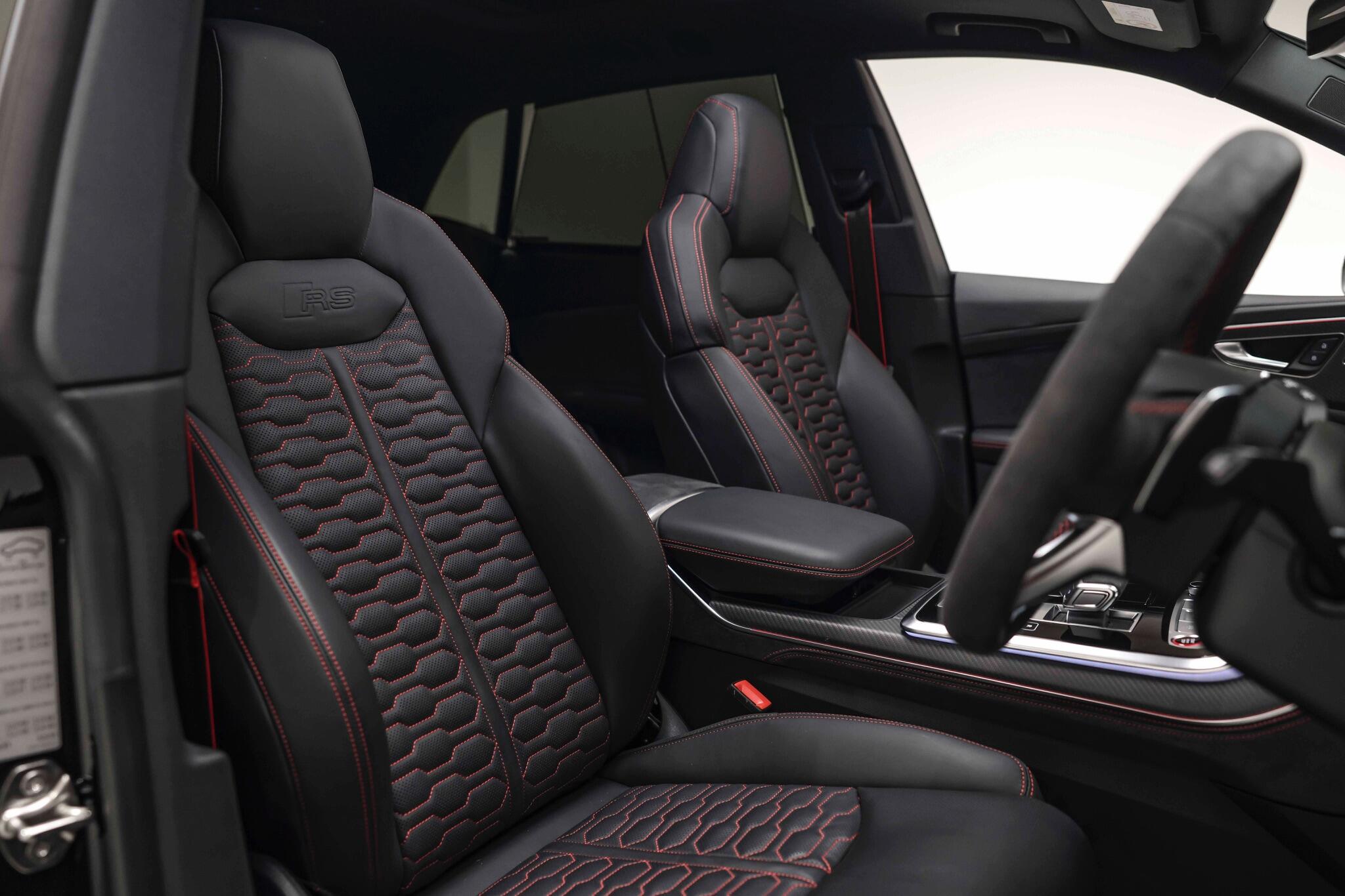 Audi RSQ8 view 40