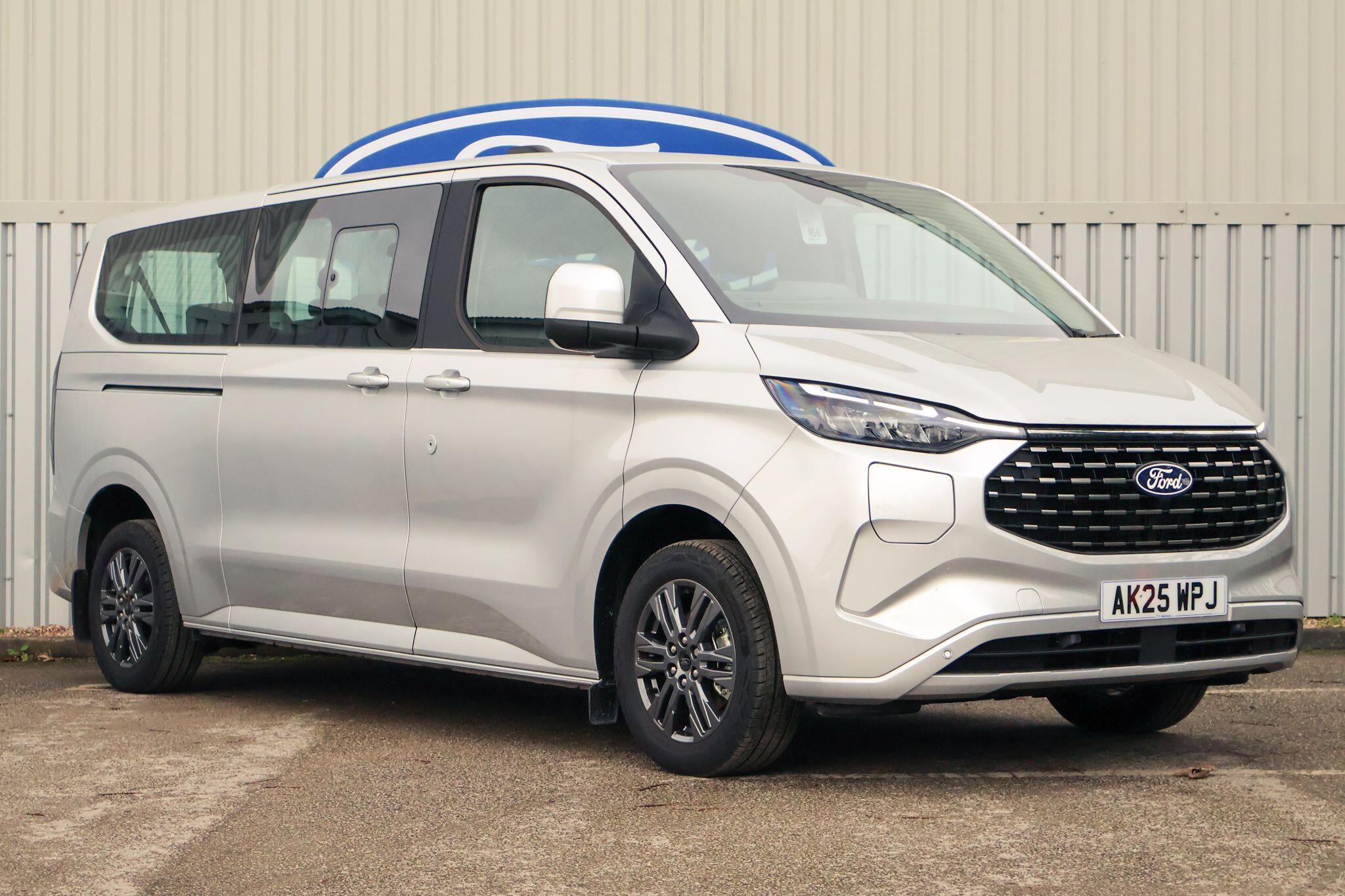 2025 Ford Tourneo Custom 2.5T 340 L2 Titanium