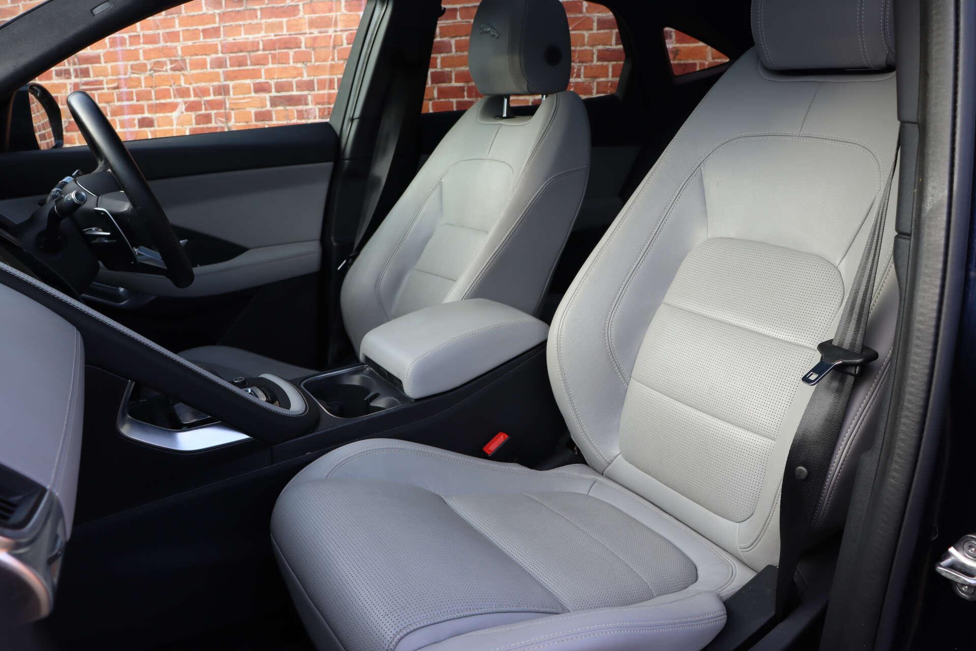 Jaguar E-Pace view 8