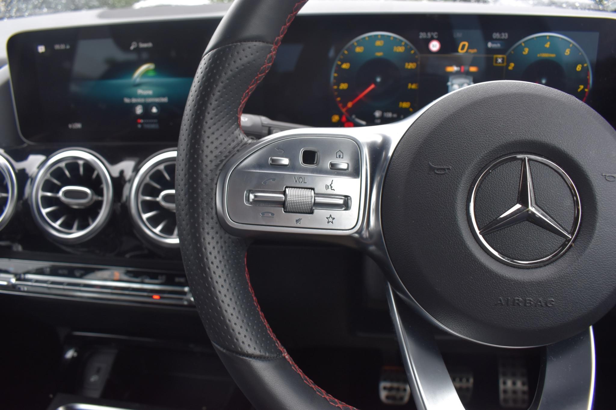 B Class - 1.3 B180 AMG Line (Premium) Euro 6 (s/s) 5dr - Image 27