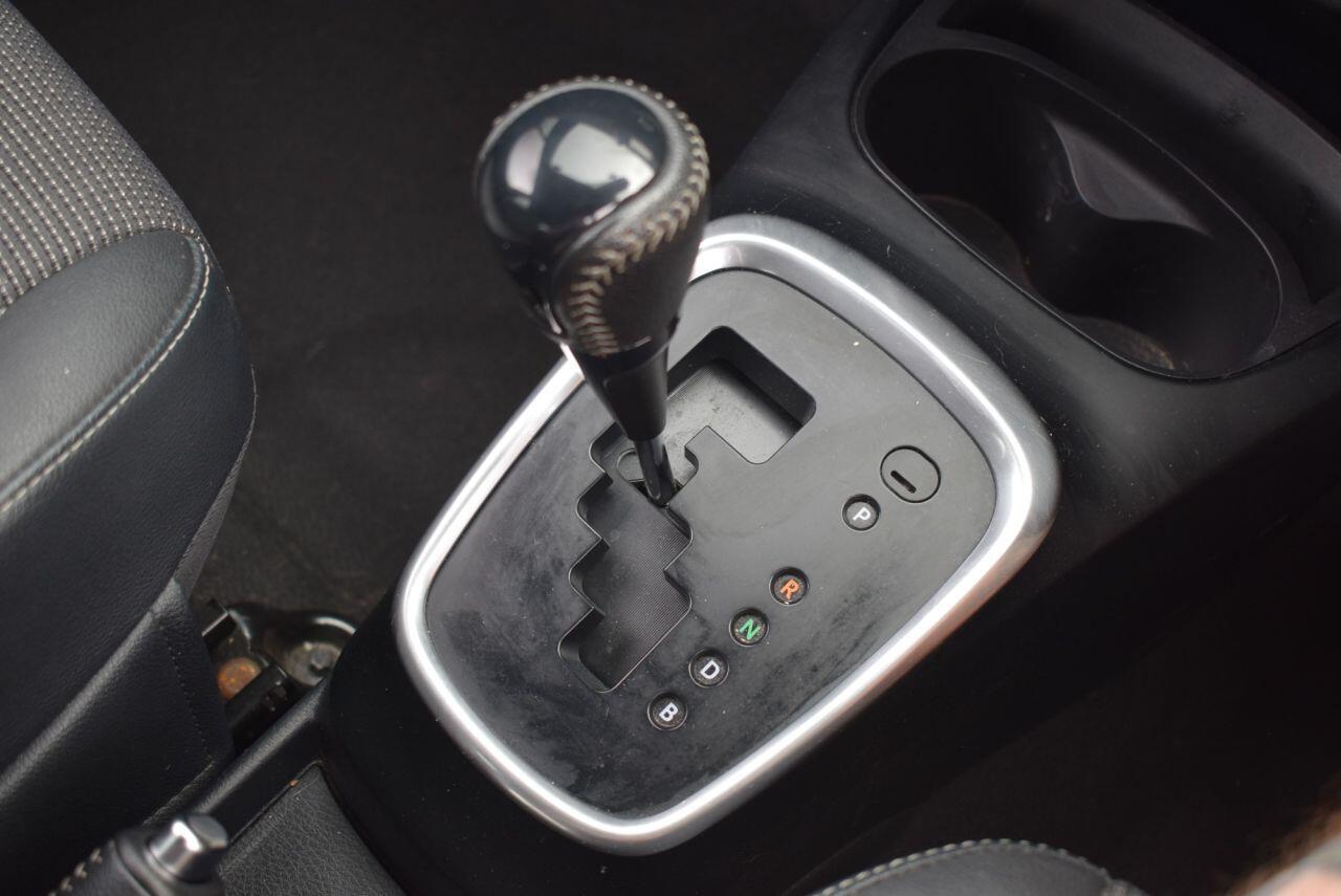 Toyota Yaris view 30