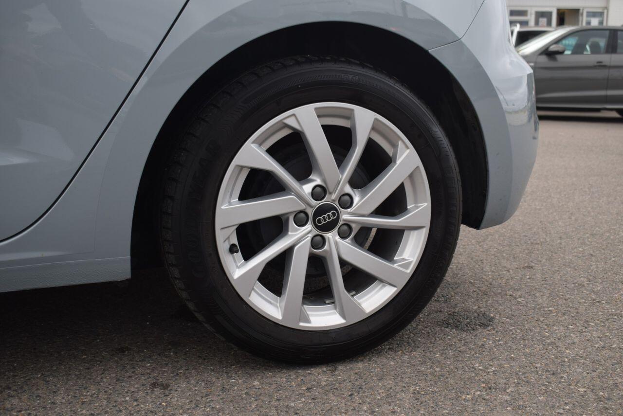 Audi A1 view 14
