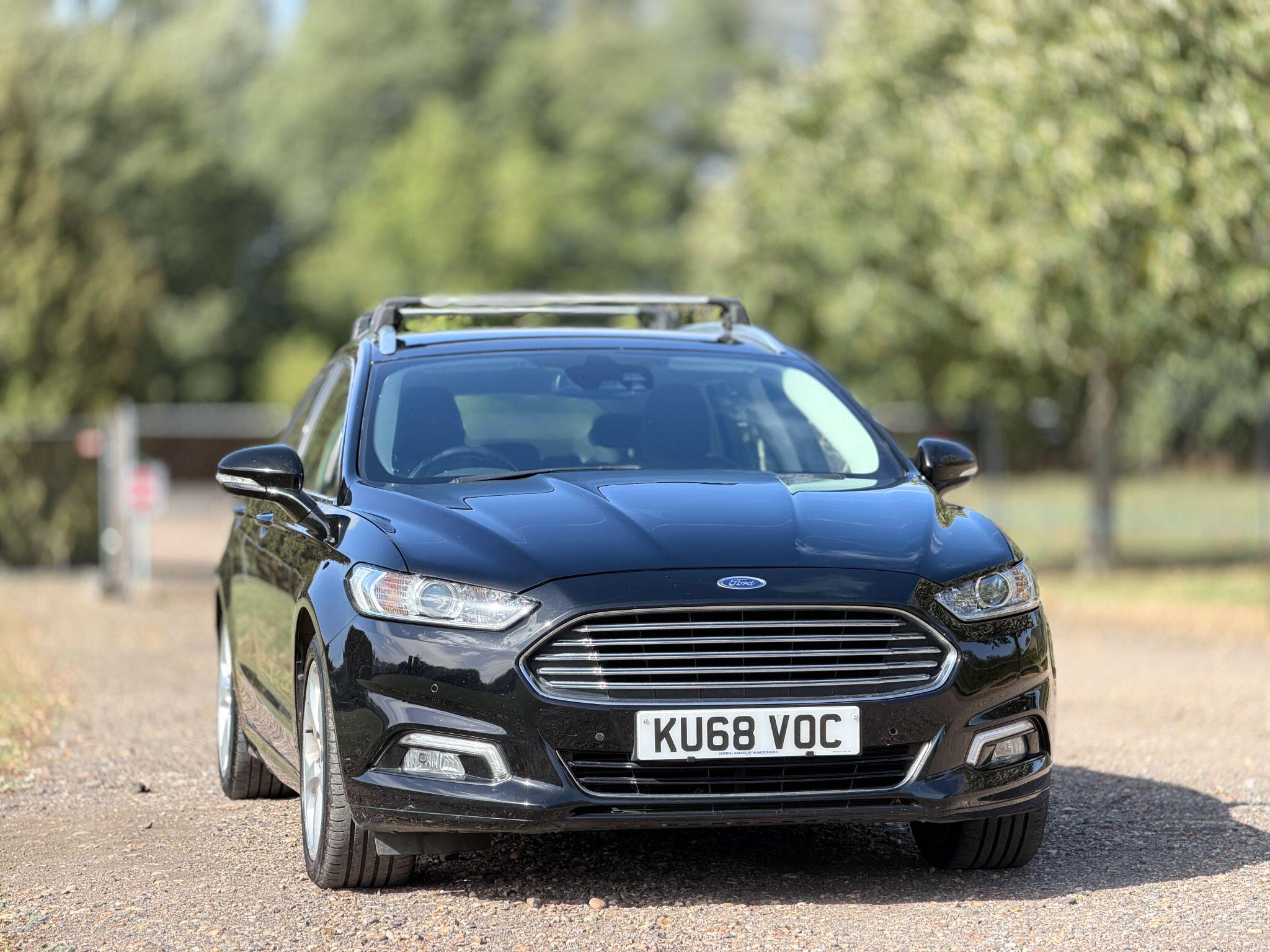 Ford Mondeo view 19