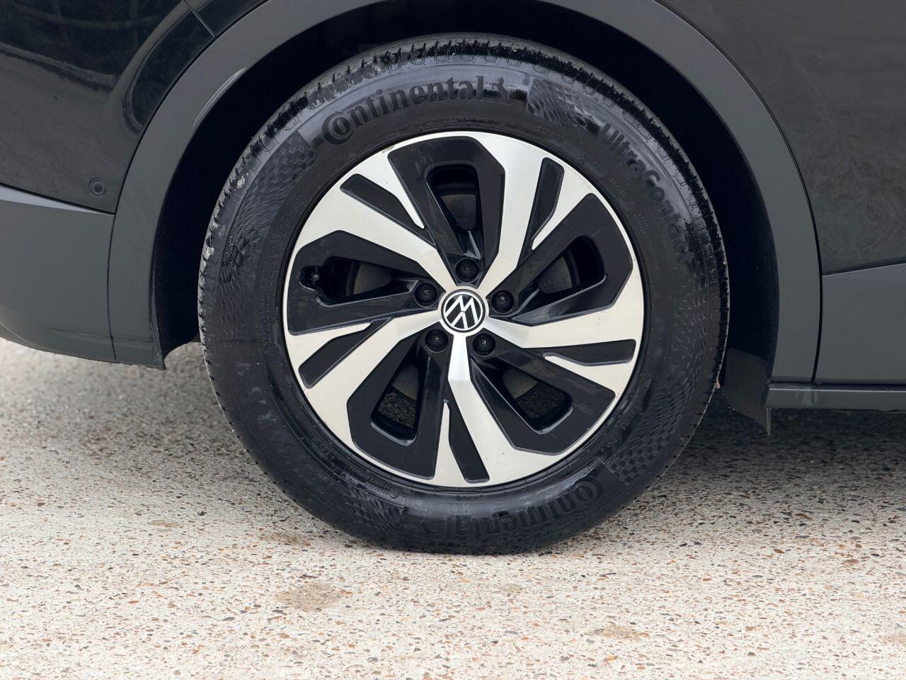 Volkswagen Id.4 view 13