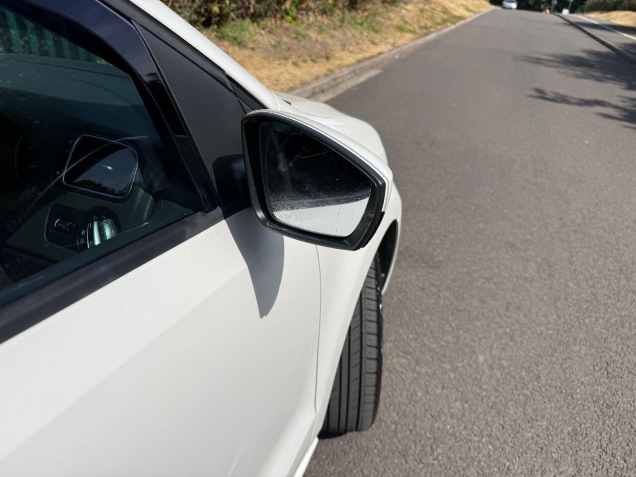 Volkswagen Polo view 38