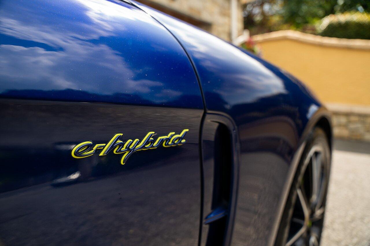 Porsche Panamera view 6