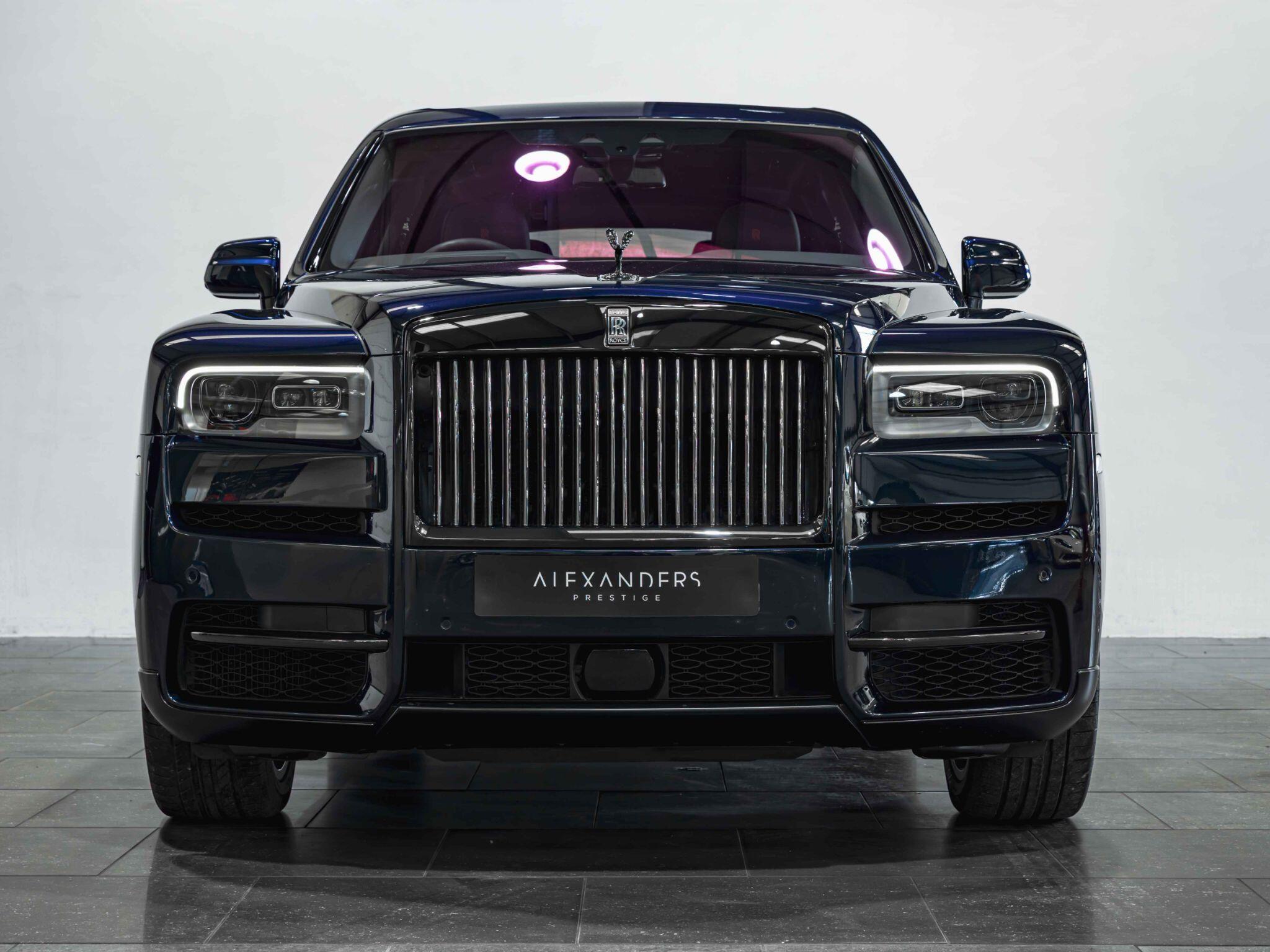 Rolls-Royce Cullinan view 10