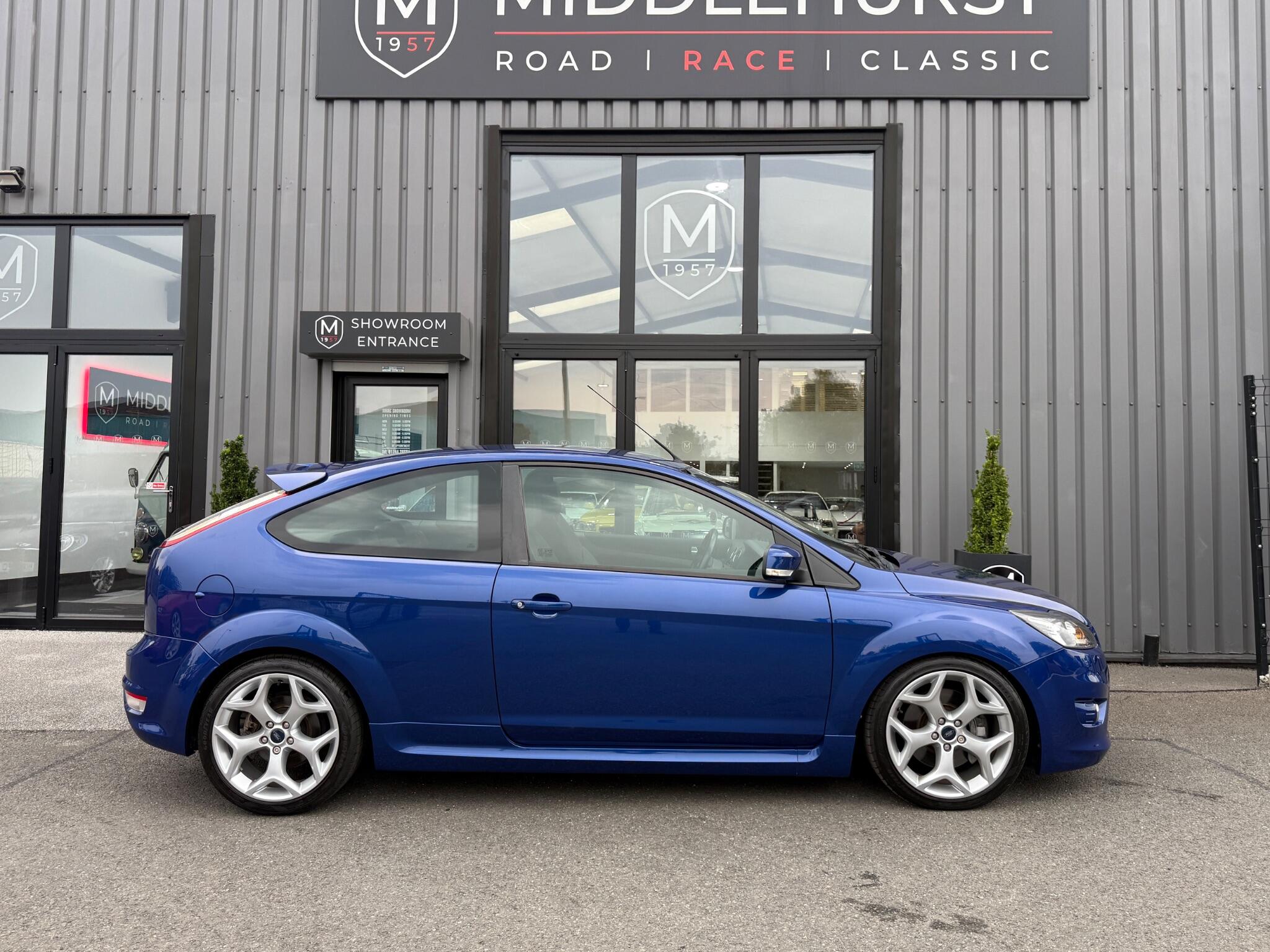Ford Focus view 23