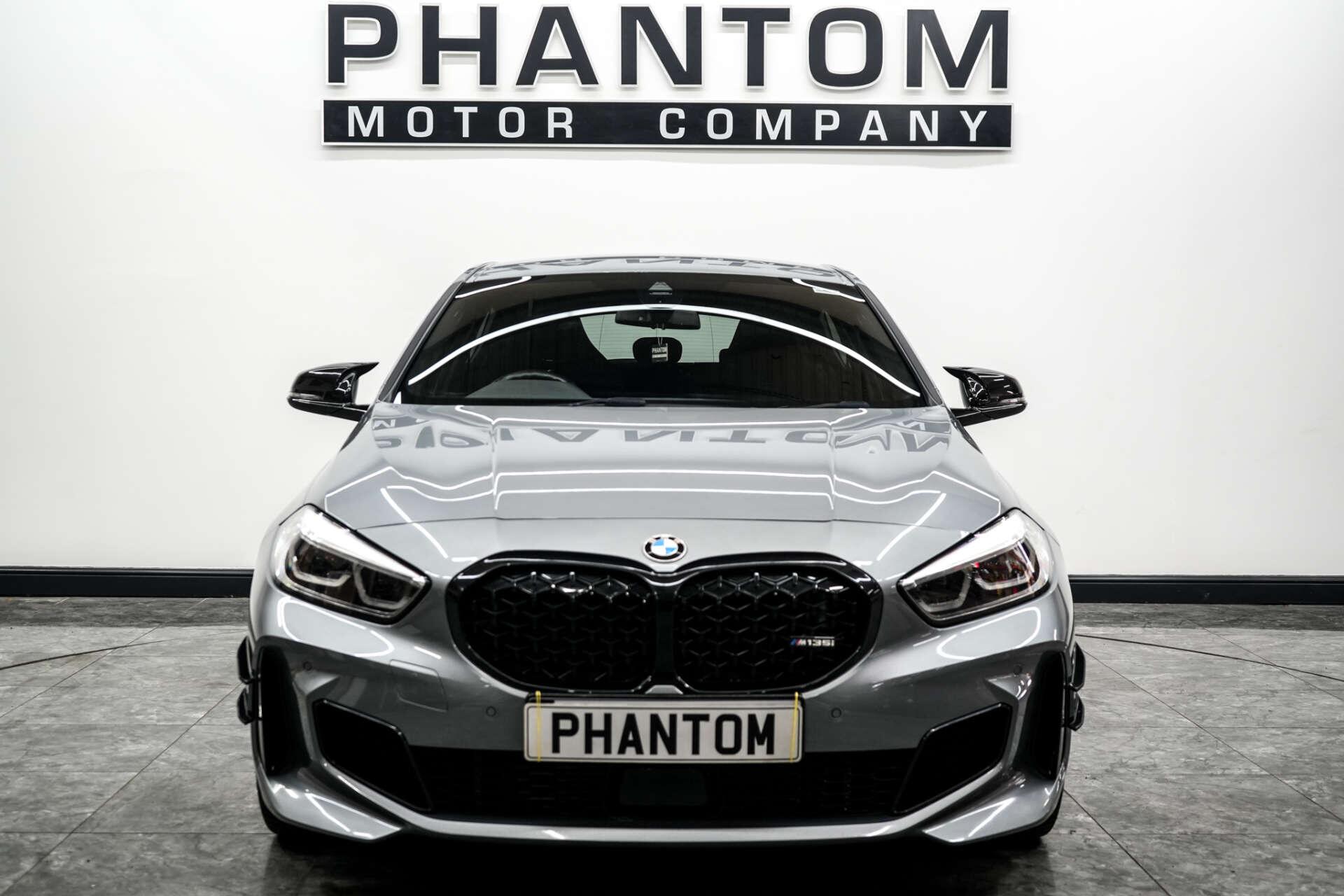 BMW 1 Series view 2